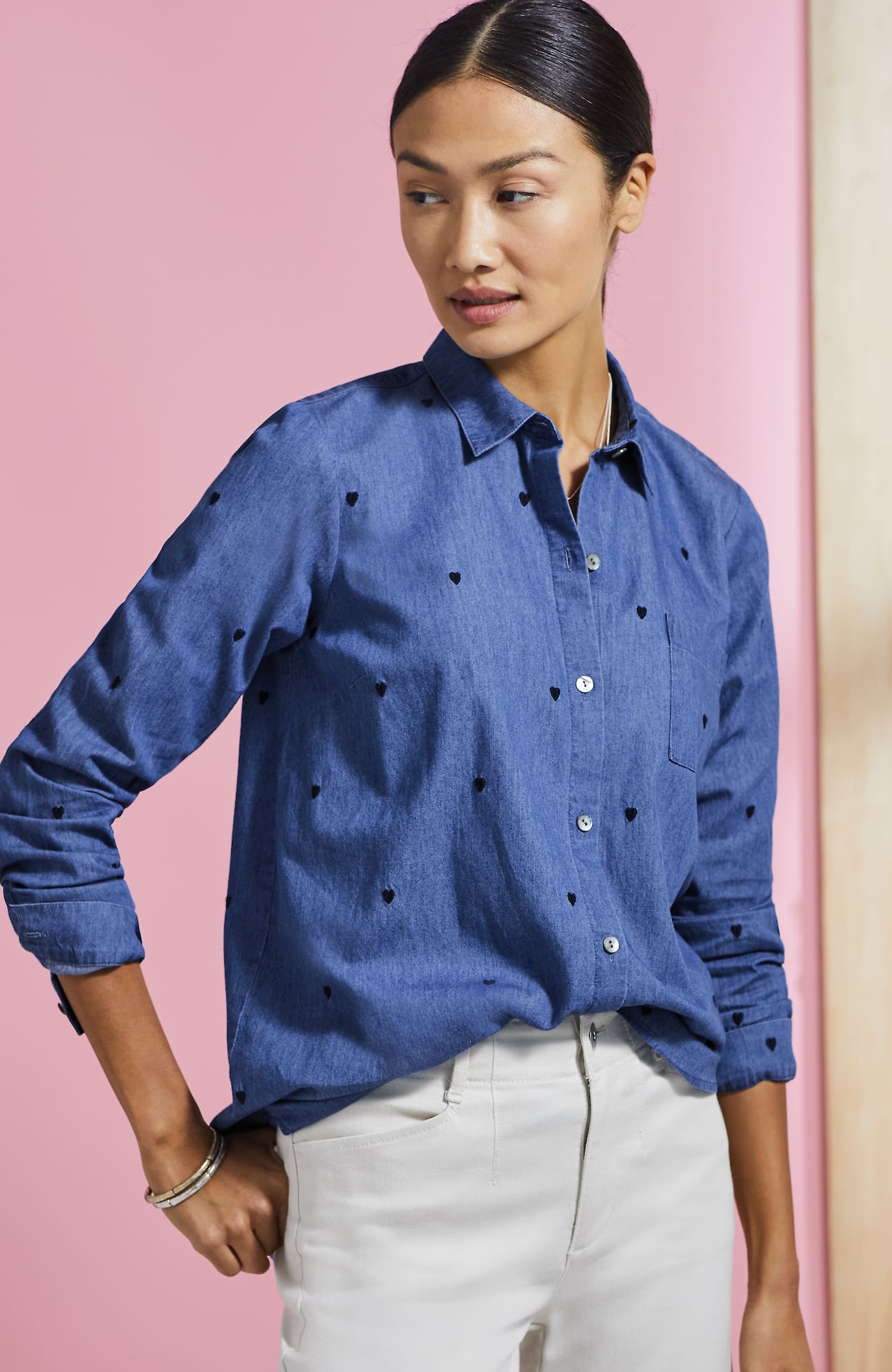 Jjill J.jill More Love Embroidered Heart Shirt In Blue Muse Wash,navy Blue