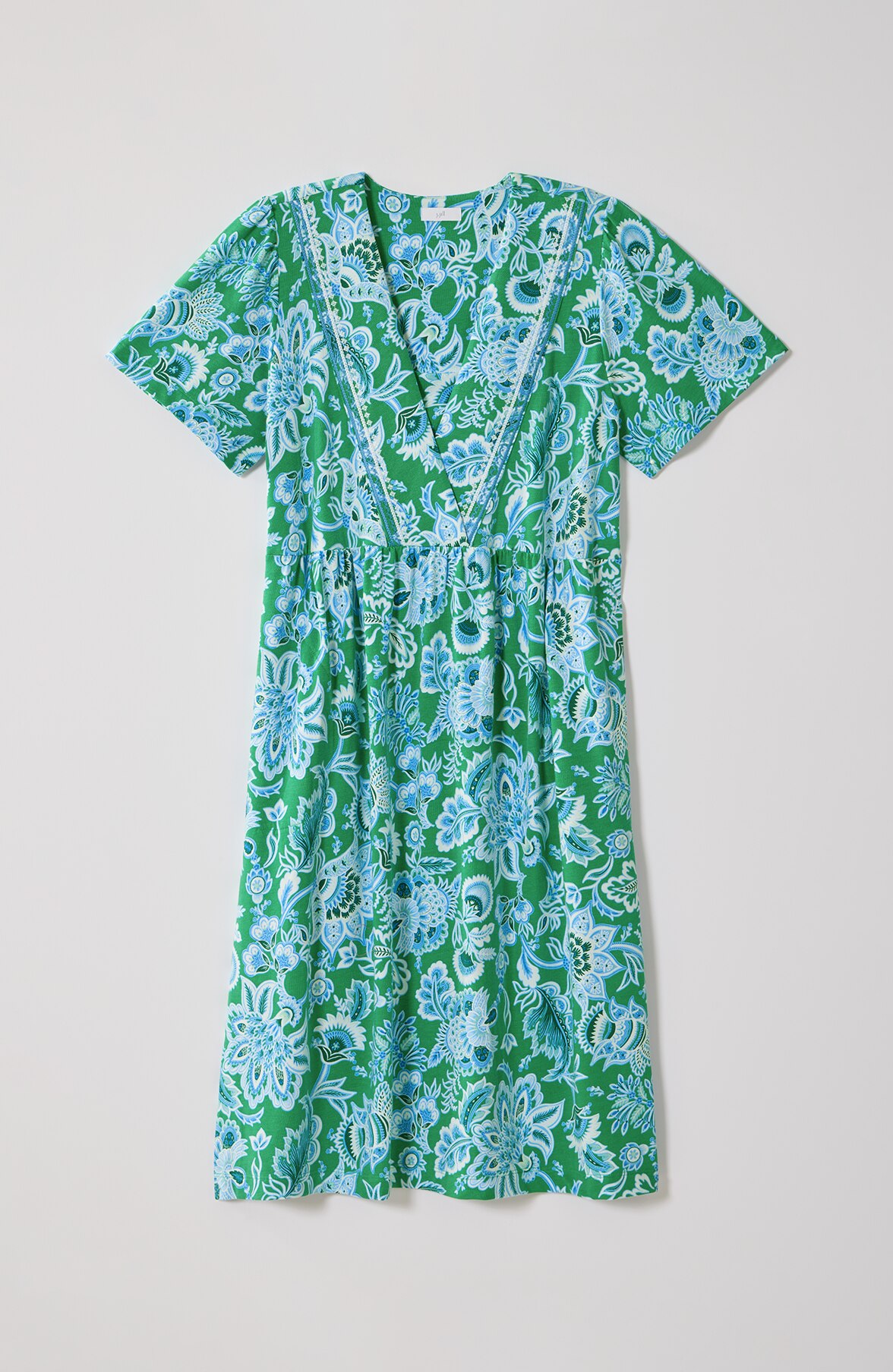 【CPGN STUDIO】Whale Flower Embroidery Short Sleeve Celestial Whale Embroidery Design | EmbroideryDesigns.com