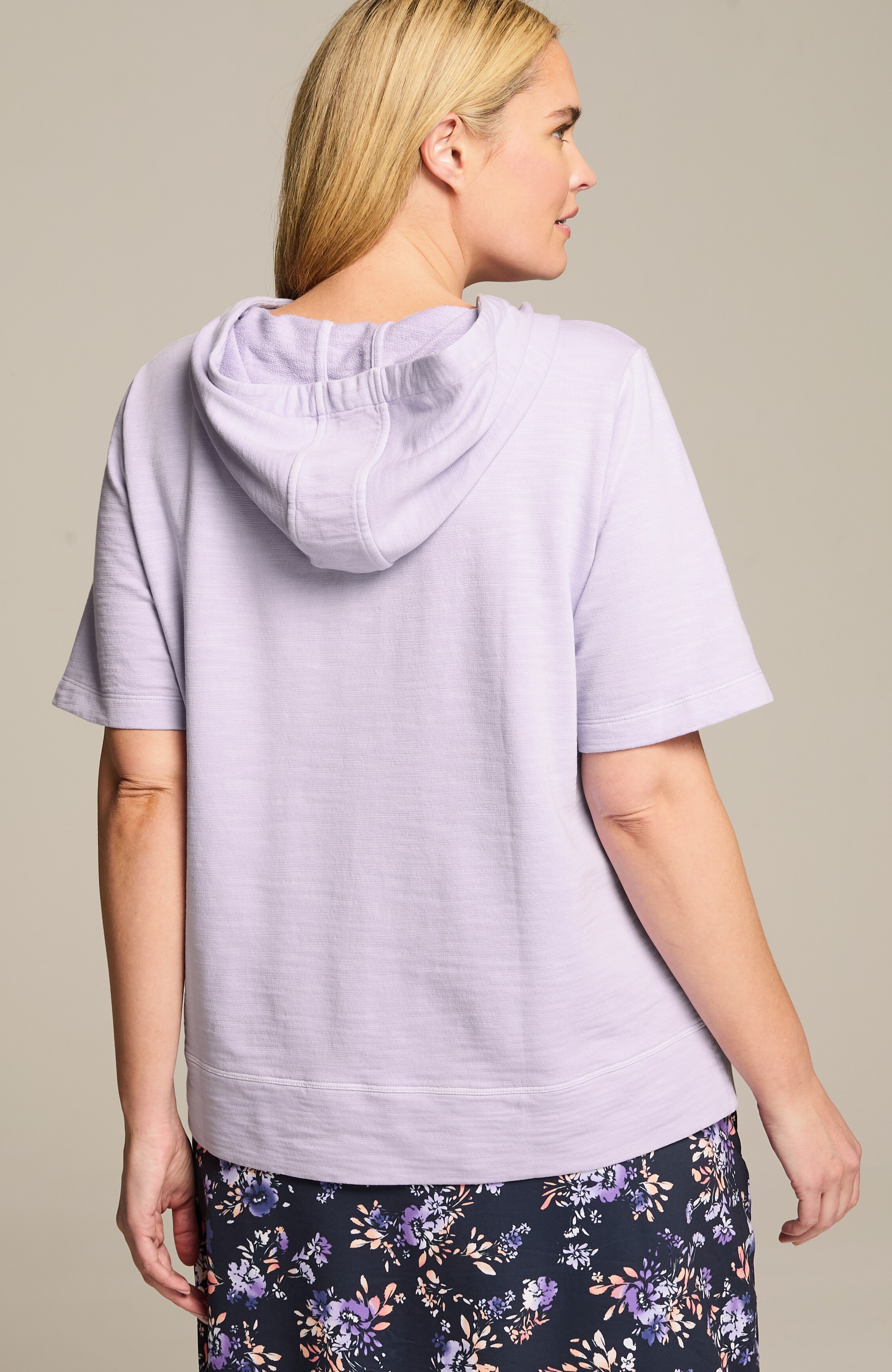 fit garment-dyed short-sleeve hoodie