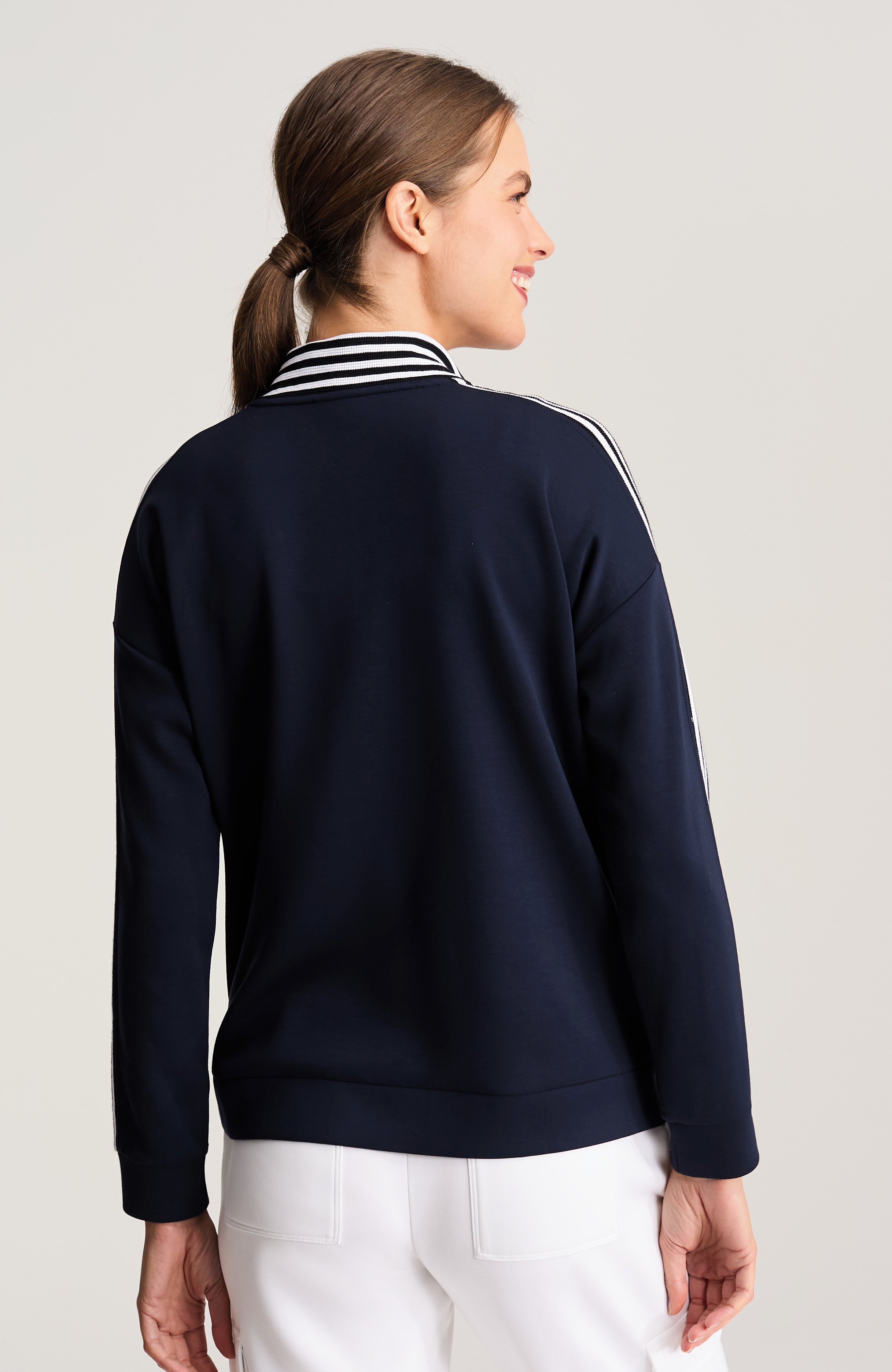 fit elevation knit jacket