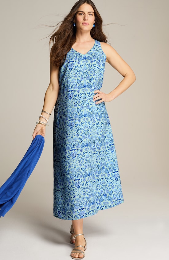 just jill denim maxi dress SLEEVELESS V-NECK Shapeless silhouette Chocolate boohoo Plus Tiered Size:2 (Pre-Order - Ships Late October) Jjill dresses YGroup_colourway-primrose