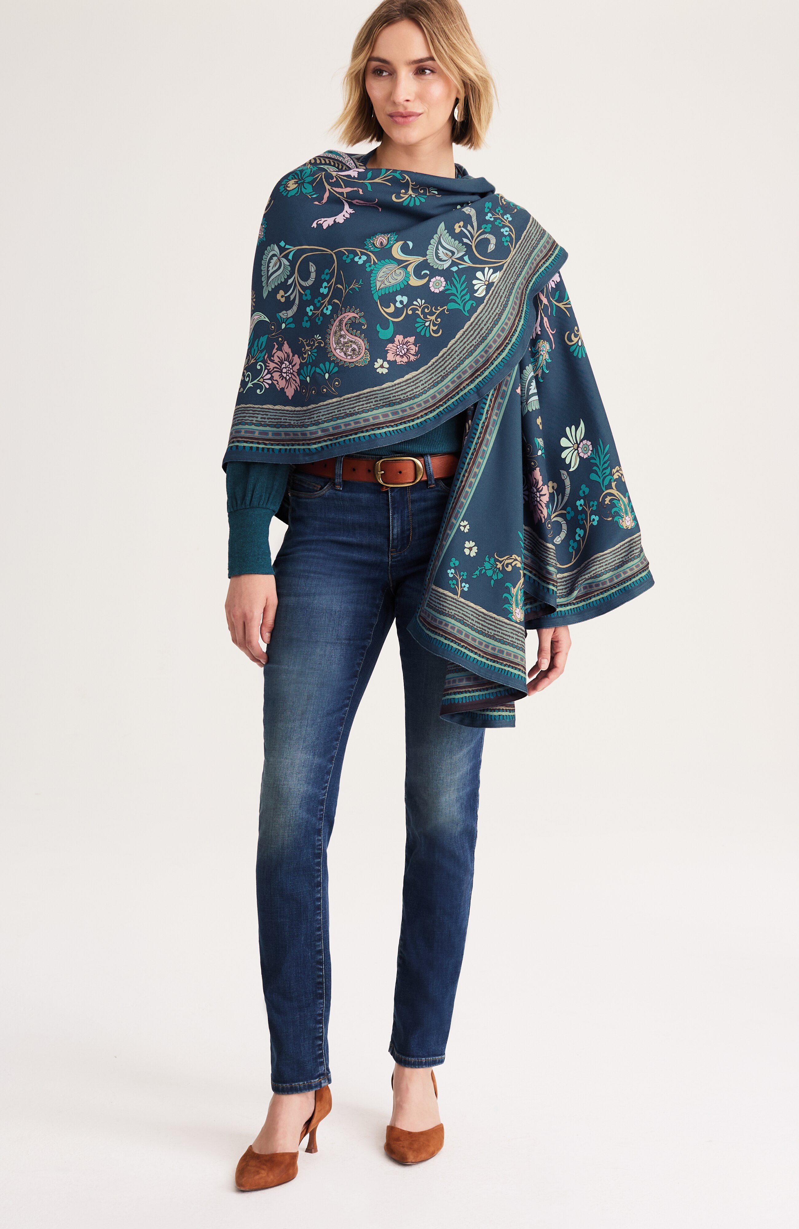 convertible curved-hem ruana