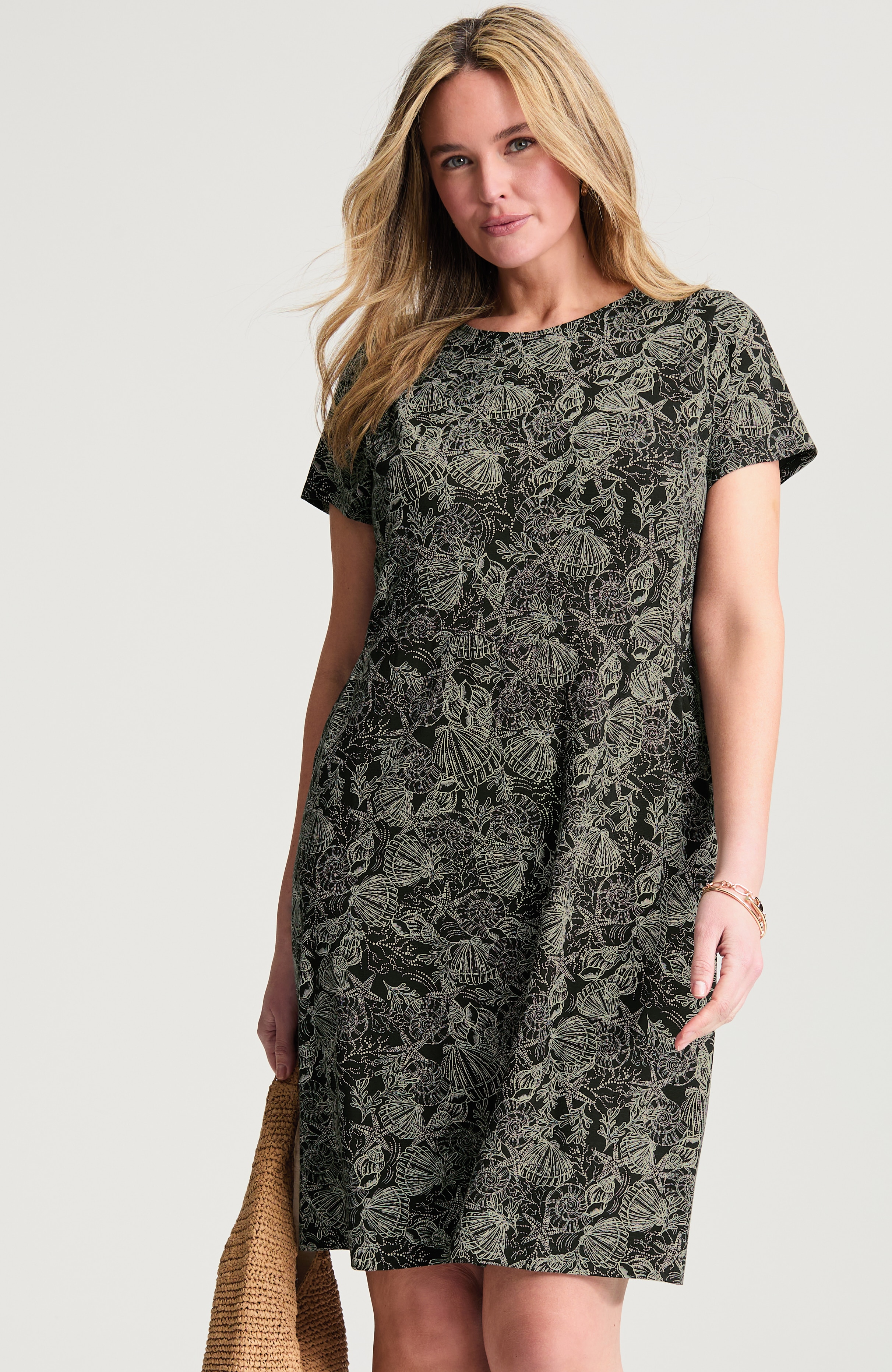 knit seamed dress