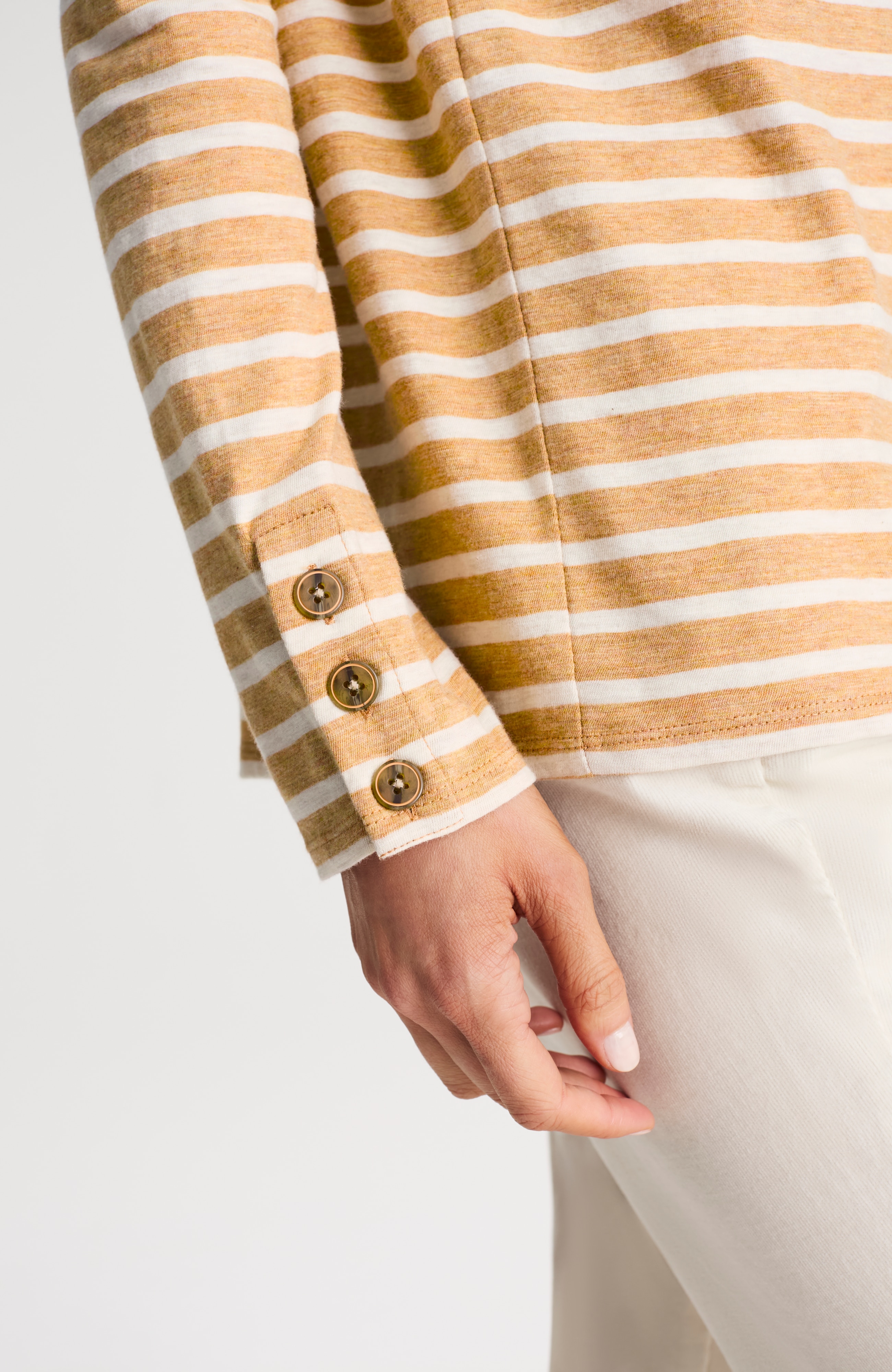striped buttoned-cuff tee