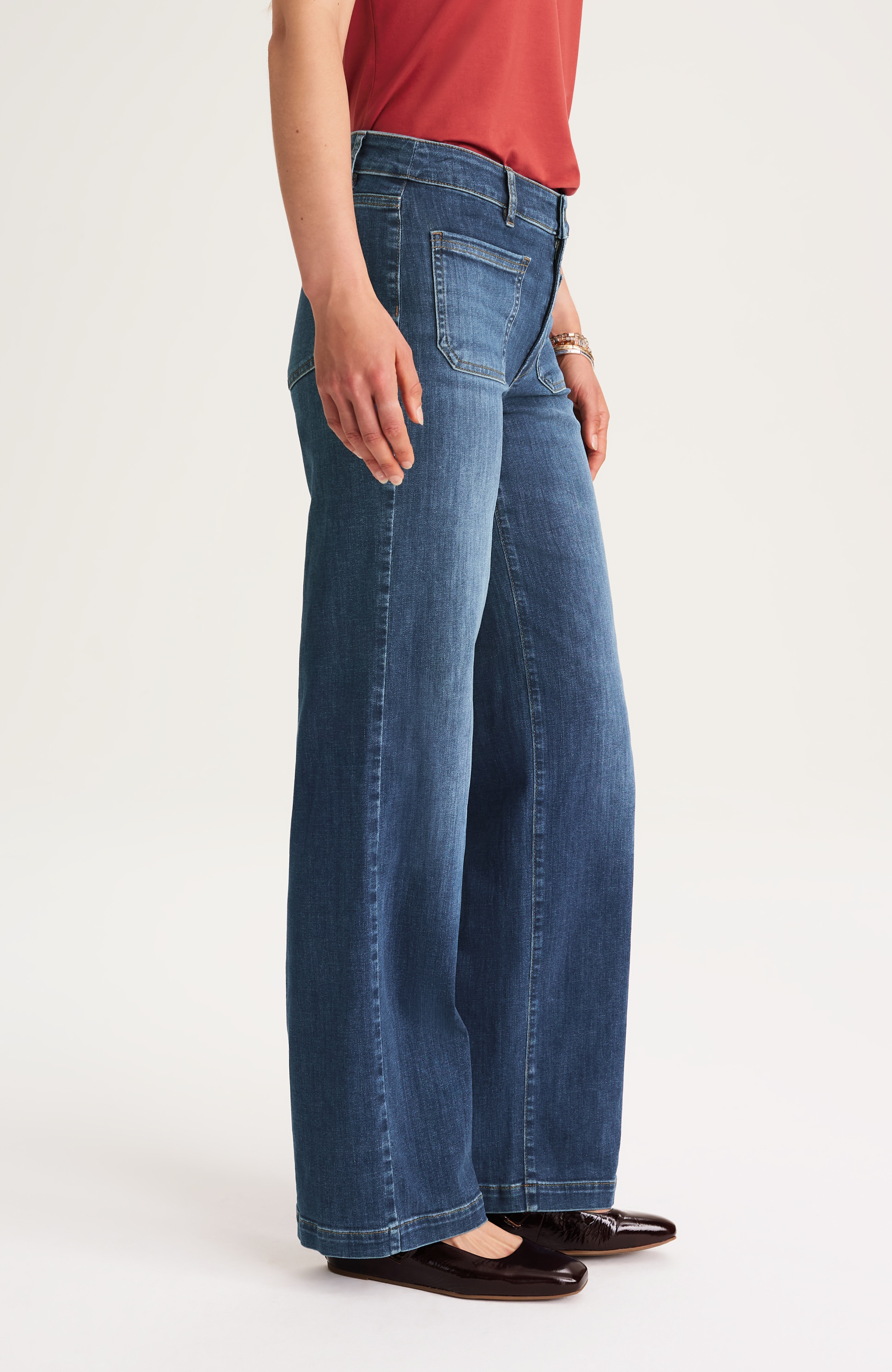 patch-pocket wide-leg jeans