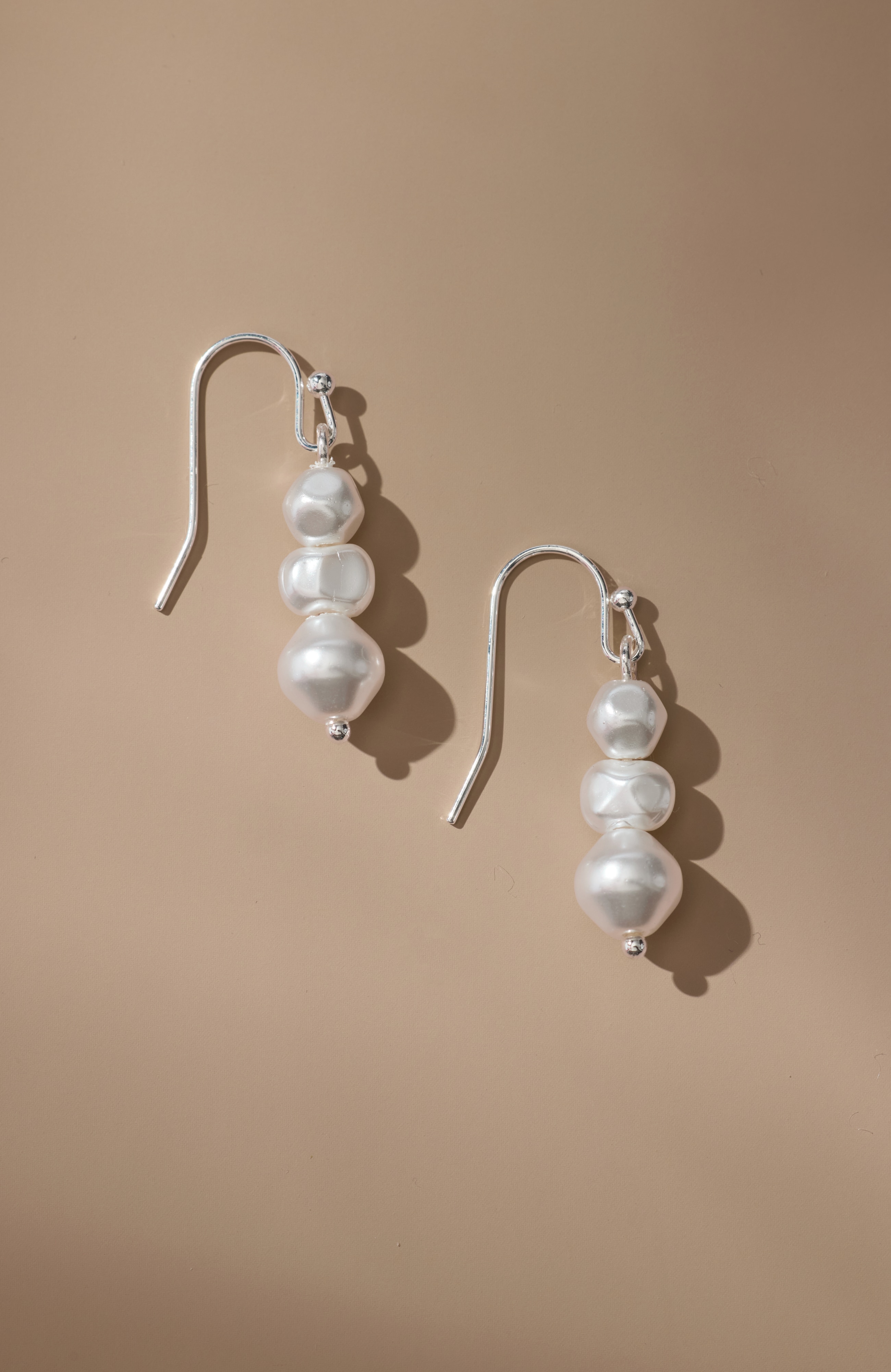 quiet radiance earrings