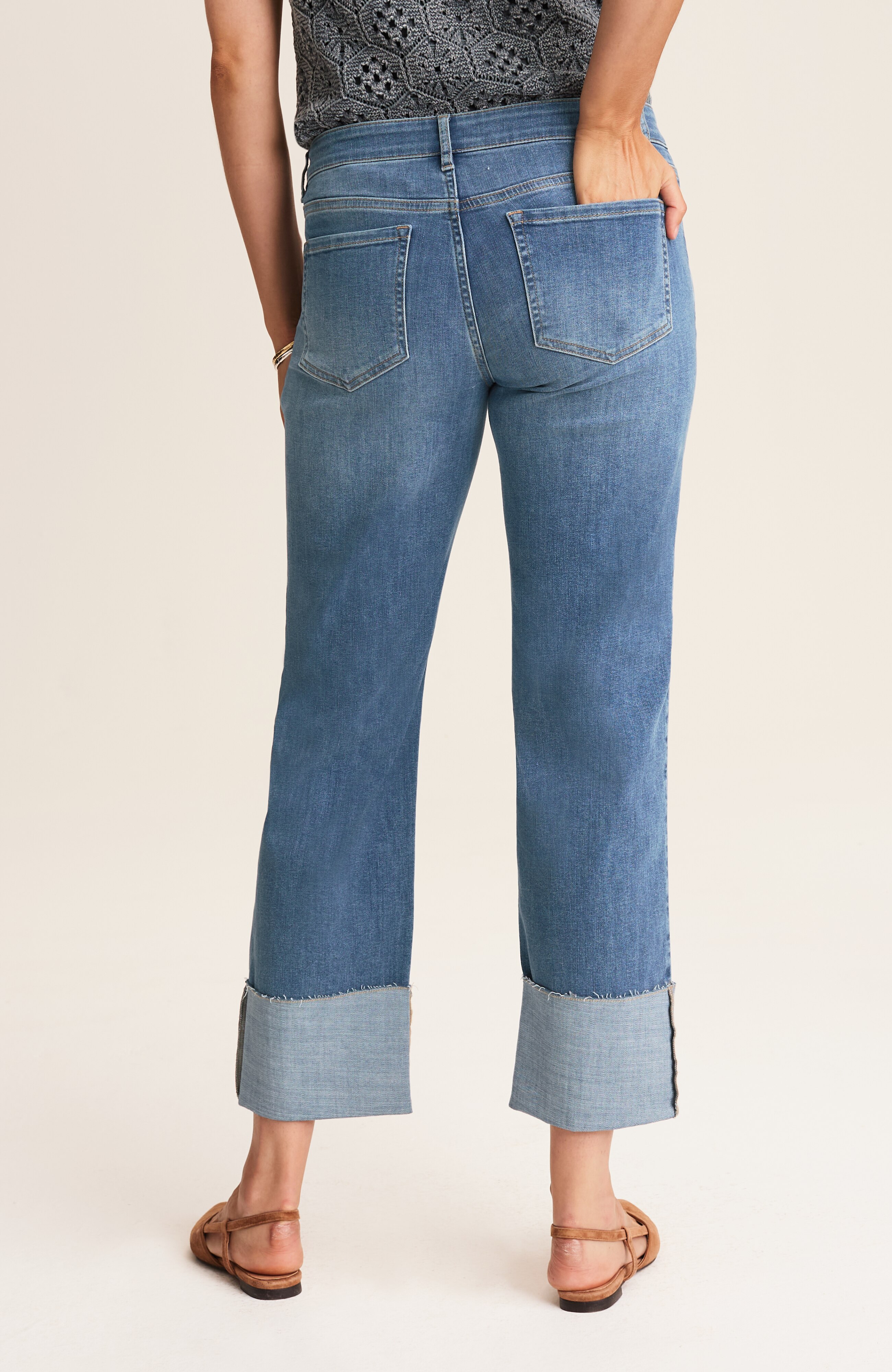 fringed-cuff straight-leg jeans