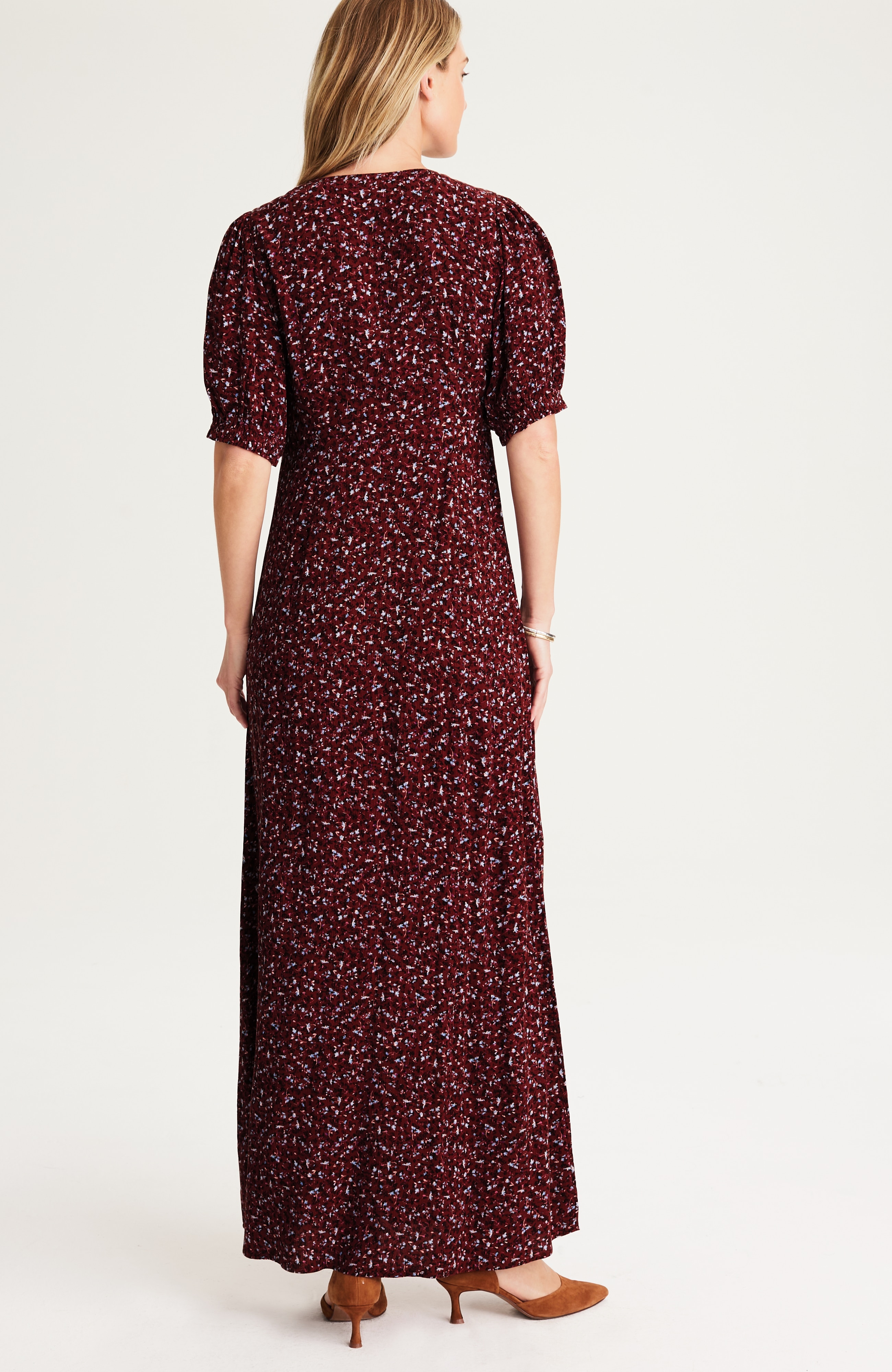 ruffled-sleeve floral maxi dress
