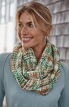 Image for Woven Textured Infinity Scarf