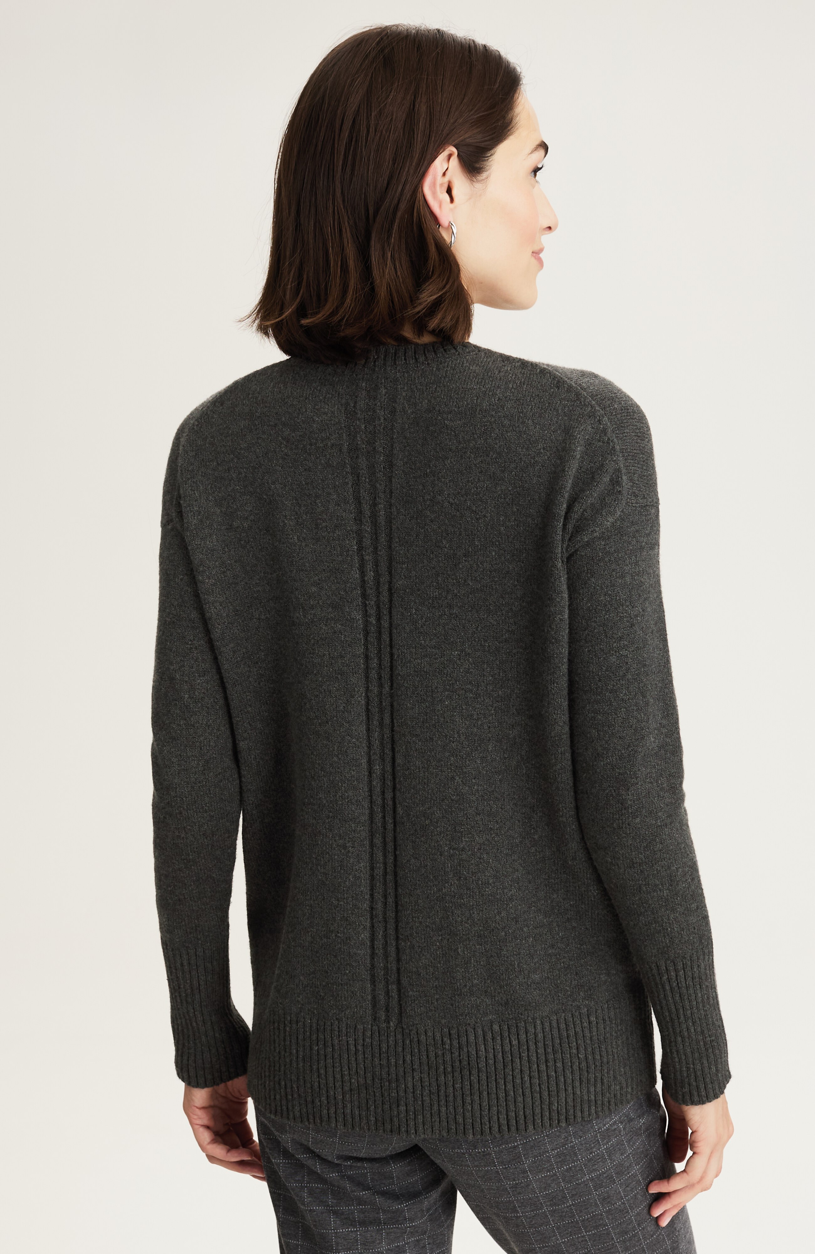 DETACHABLE-SCARF CREW-NECK SWEATER | JJill