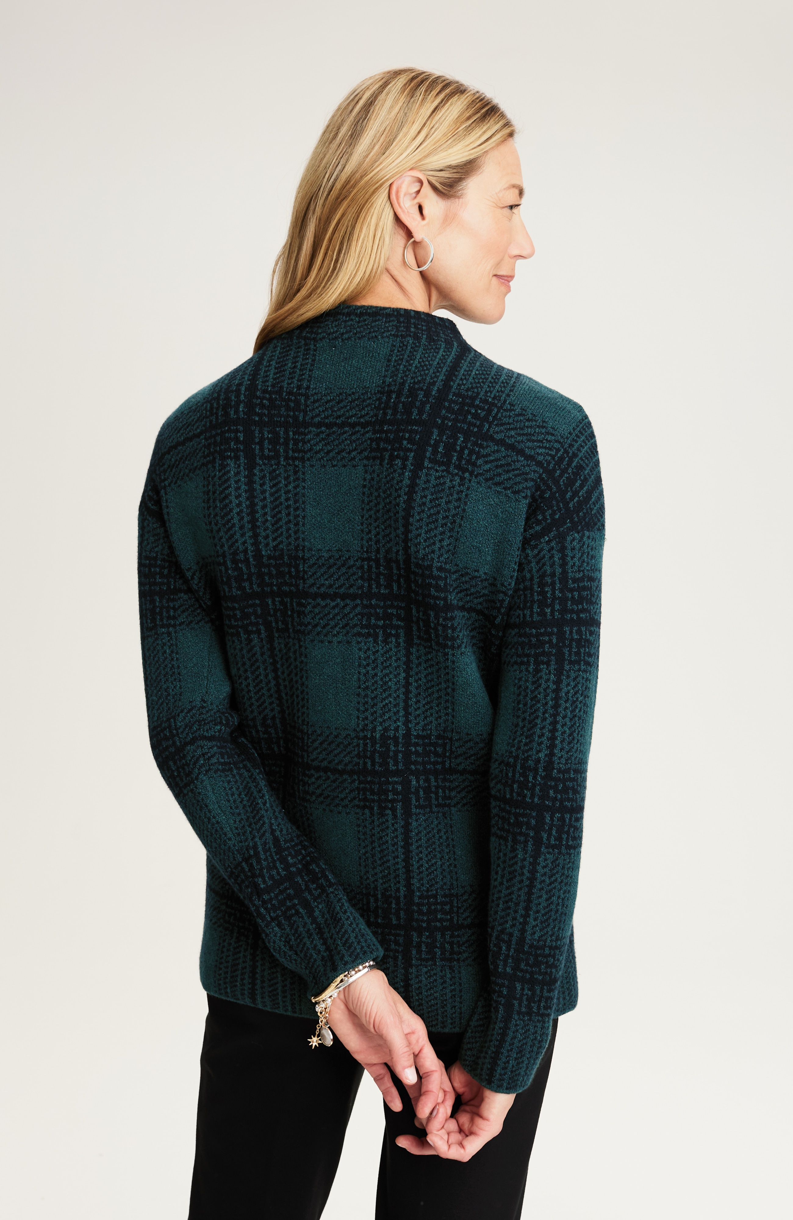 plaid funnel-neck sweater