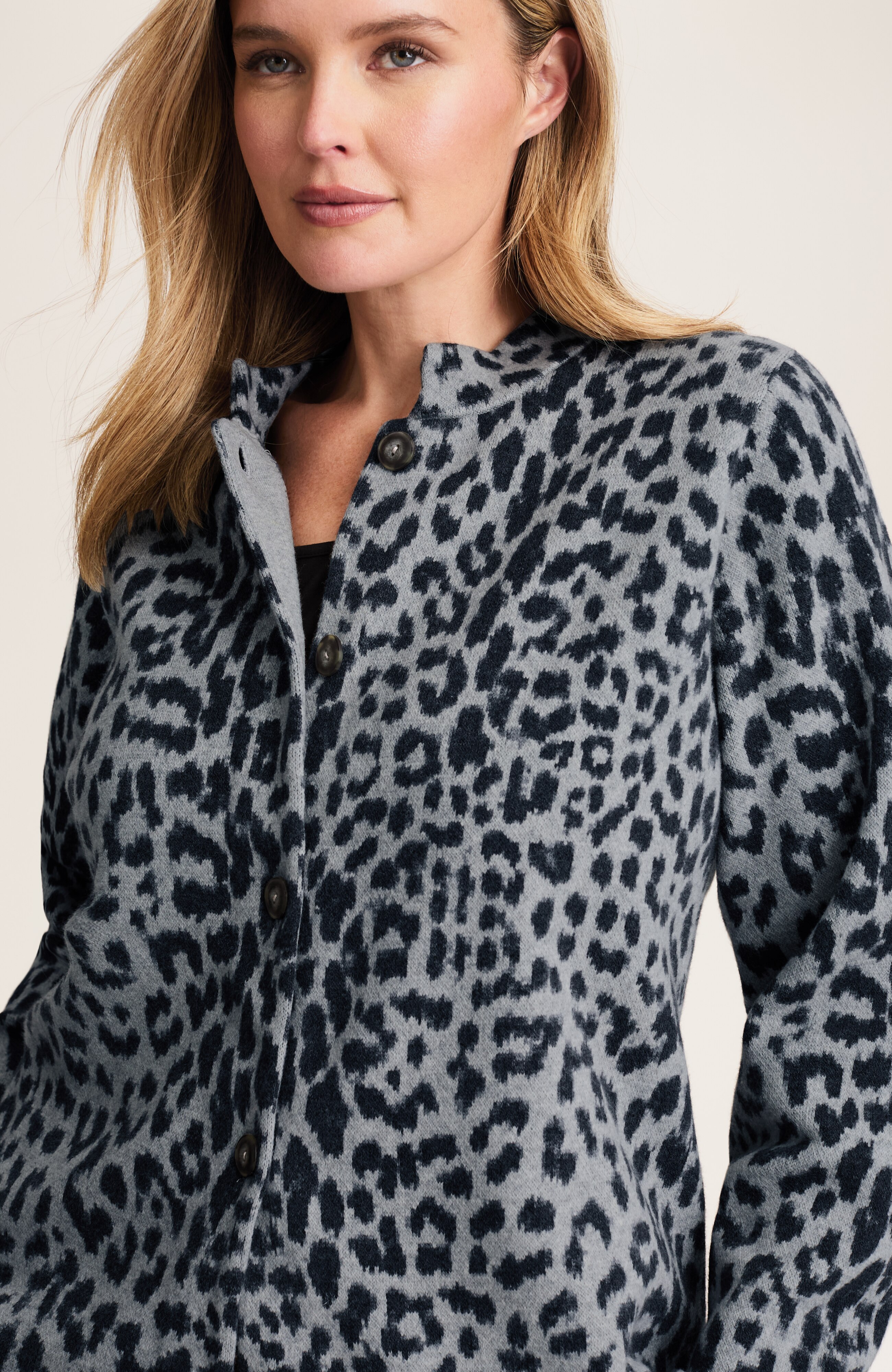 wearever leopard-pattern cardi