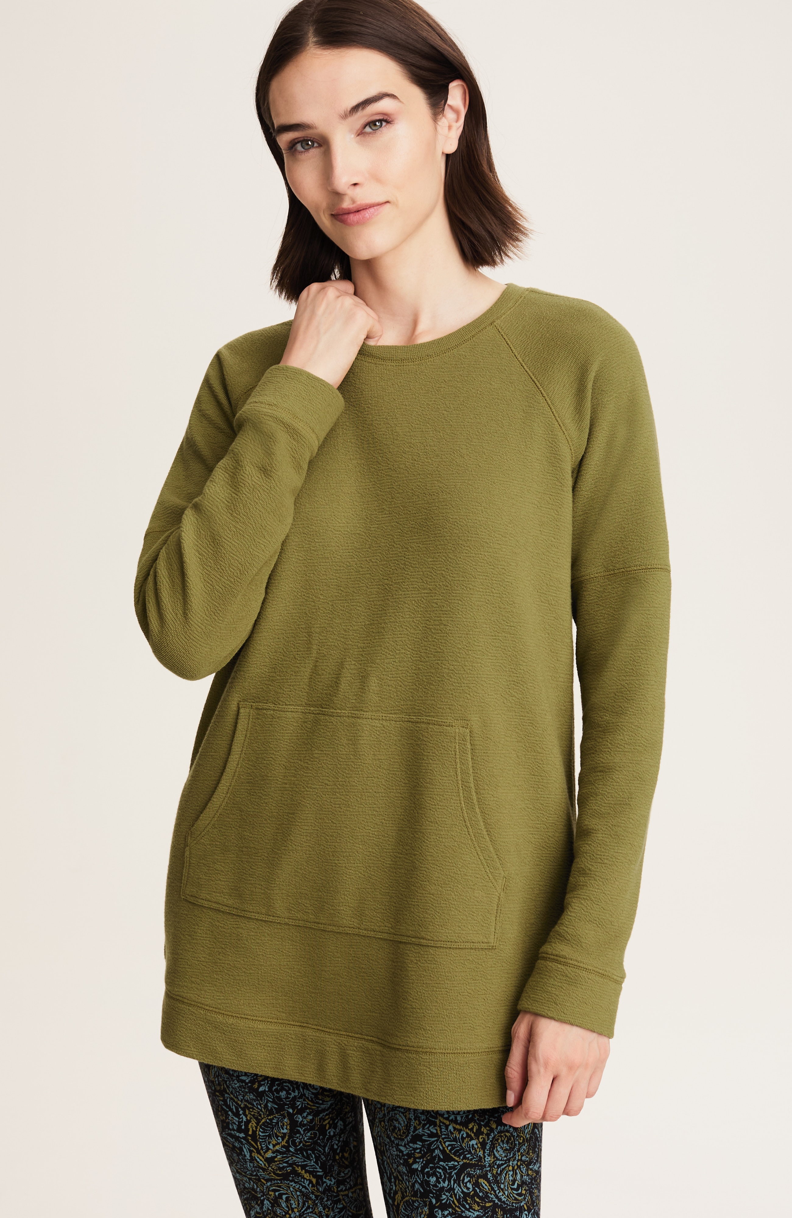 fit textured fleece tunic