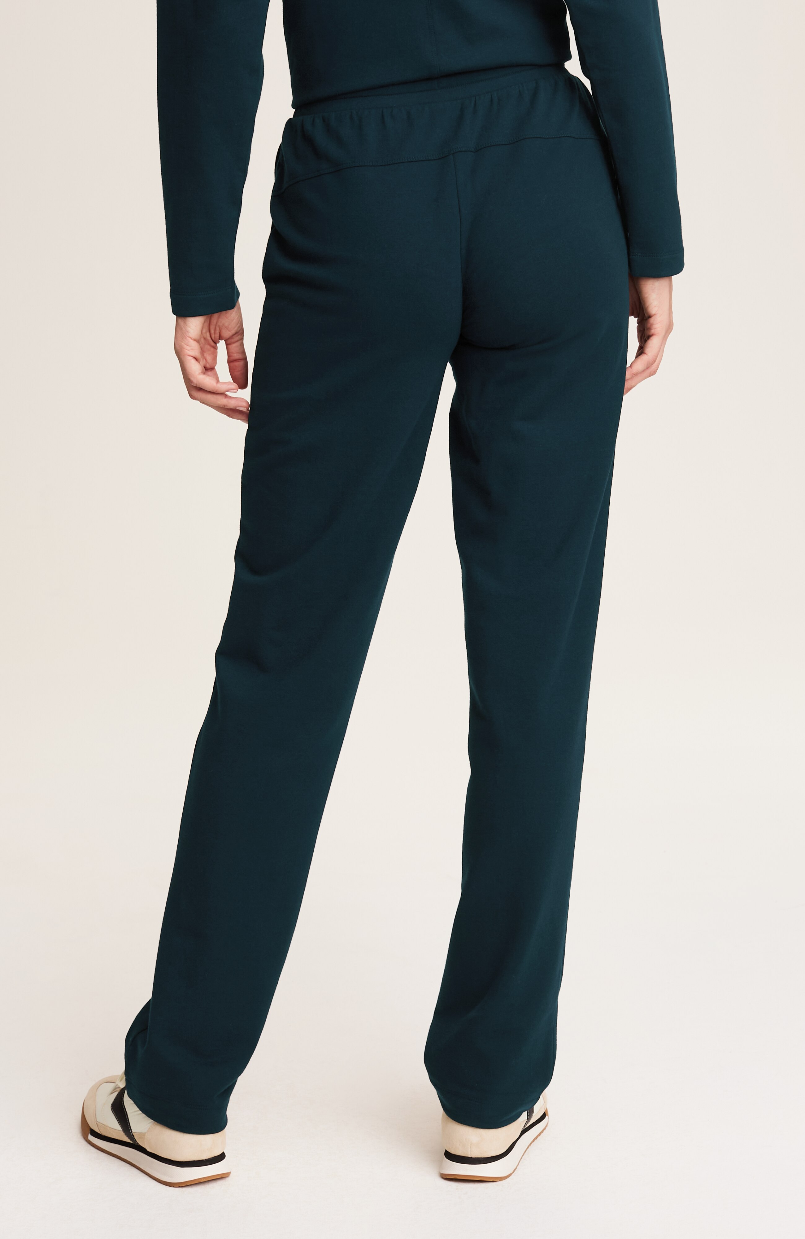 fit fleece straight-leg pants