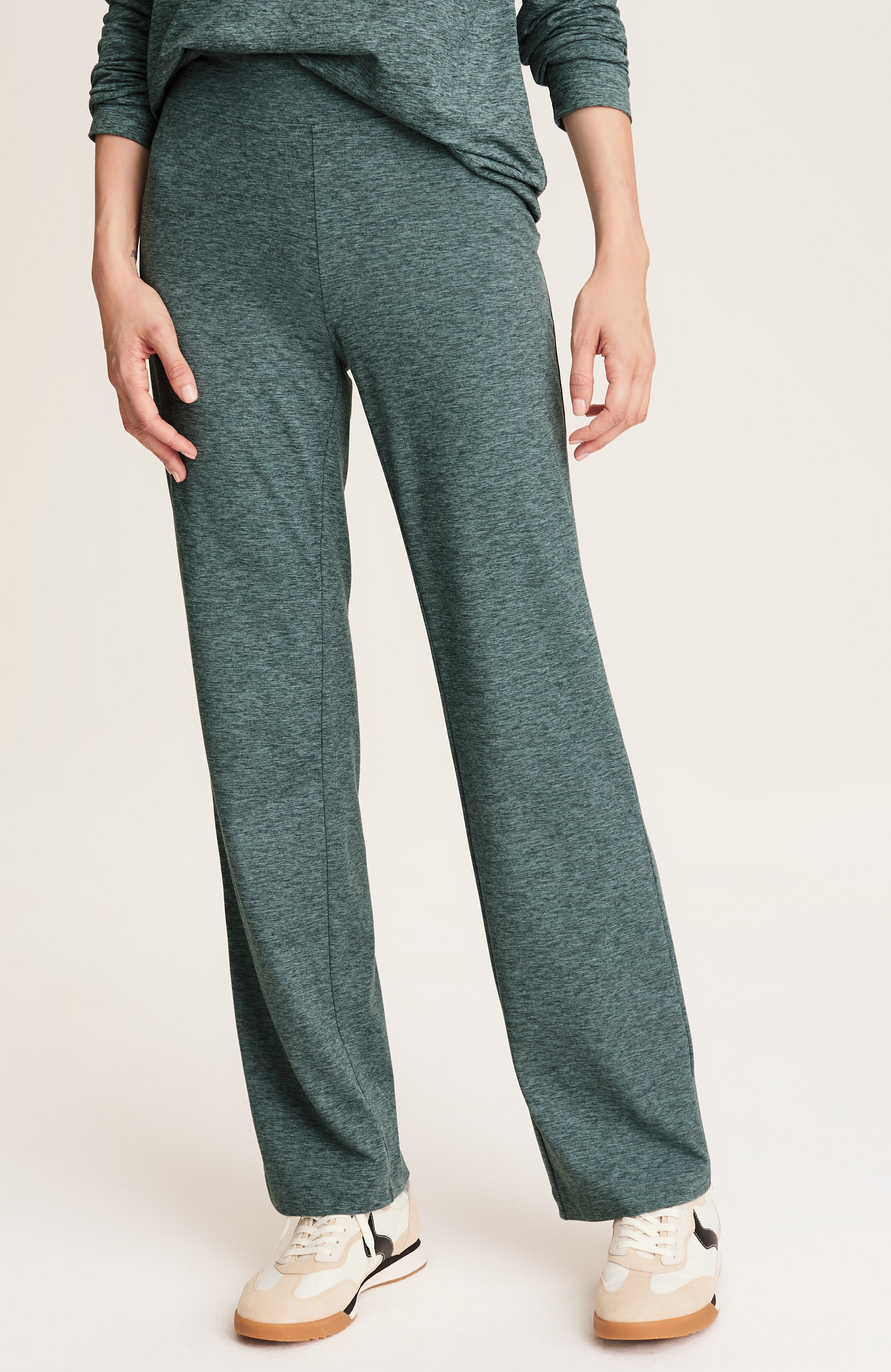 fit supreme-stretch straight-leg pants