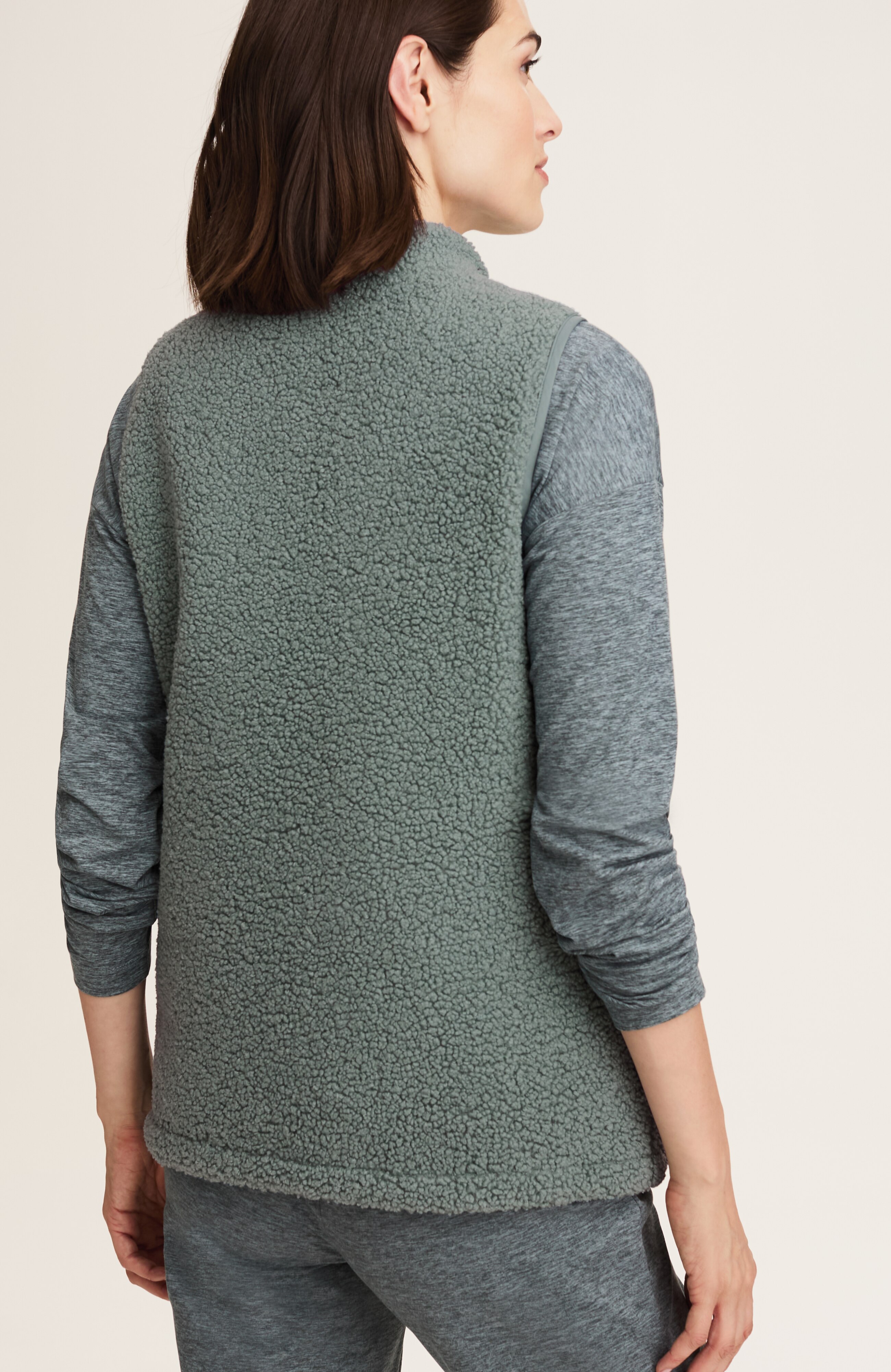 fit reversible sherpa vest