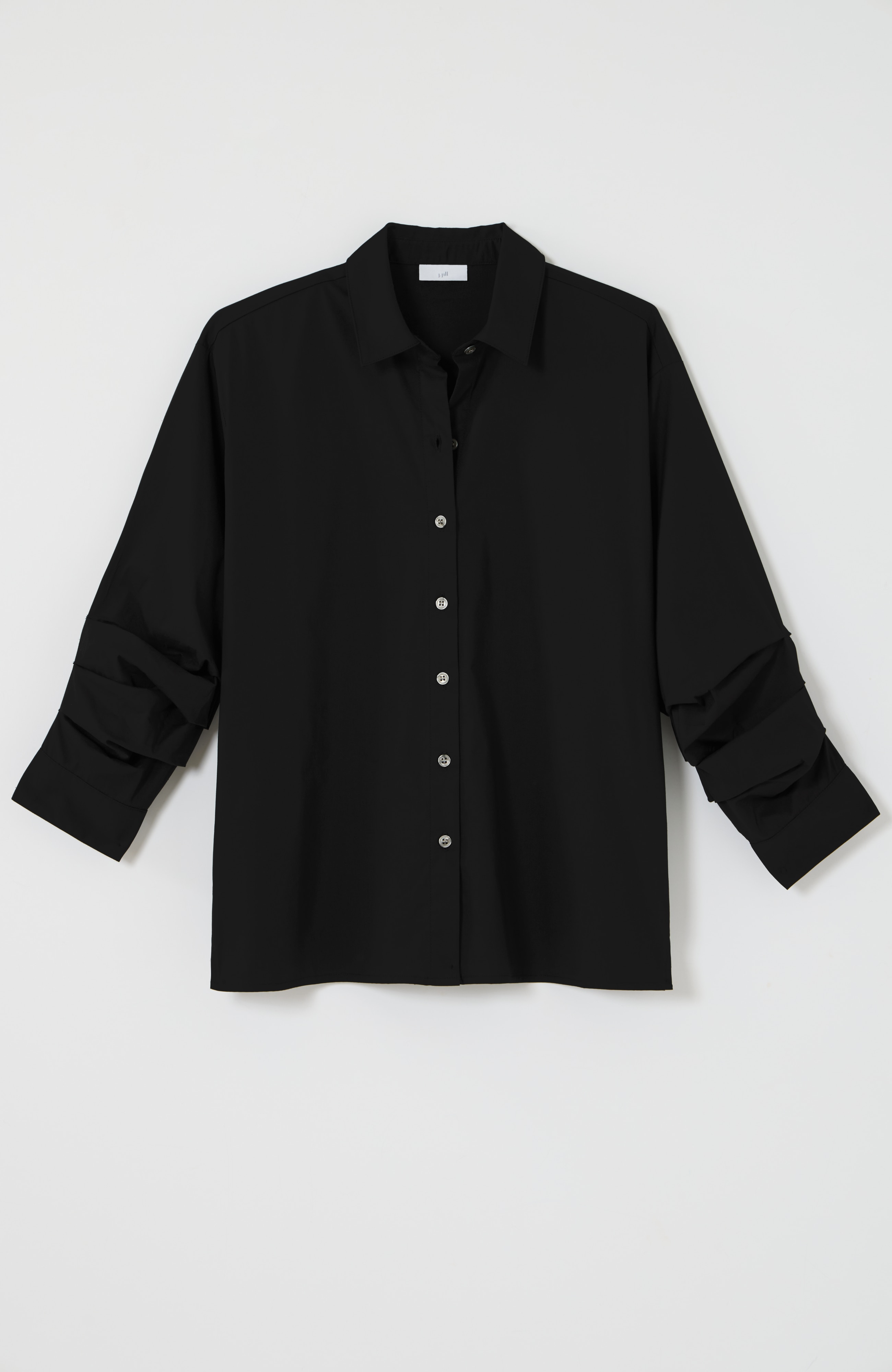 pleated-sleeve button-front shirt