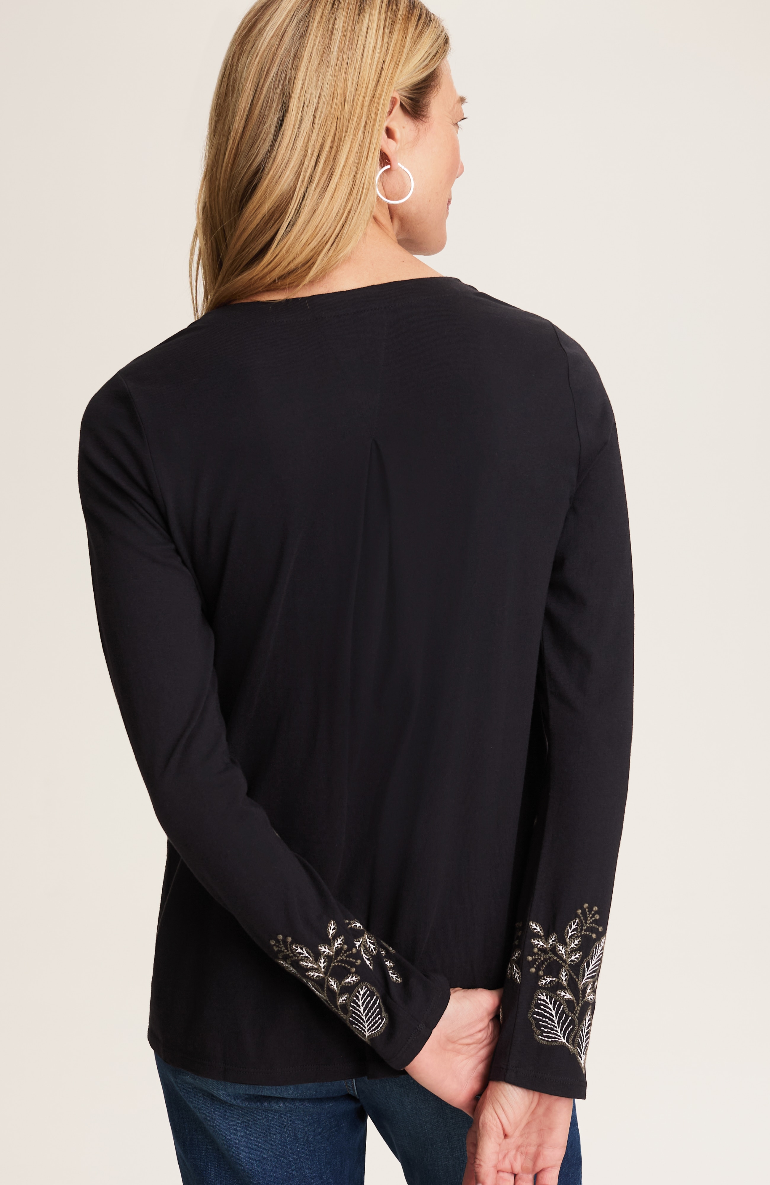 embroidered pleated-back top