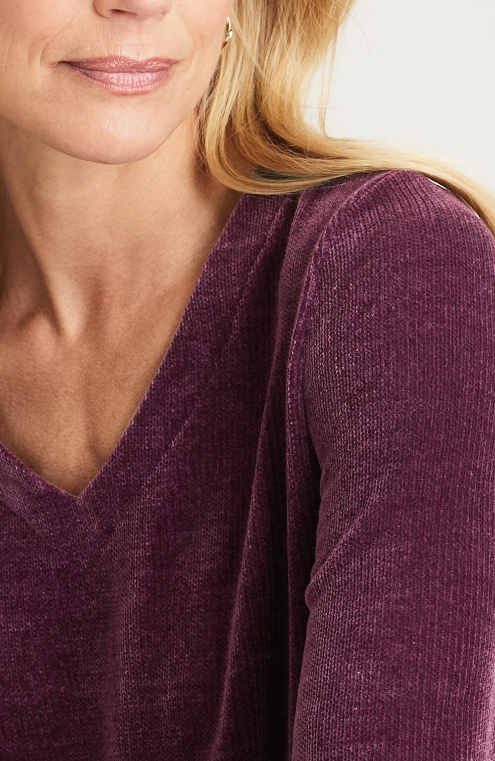 WE CHENILLE V-NECK TOP | JJill