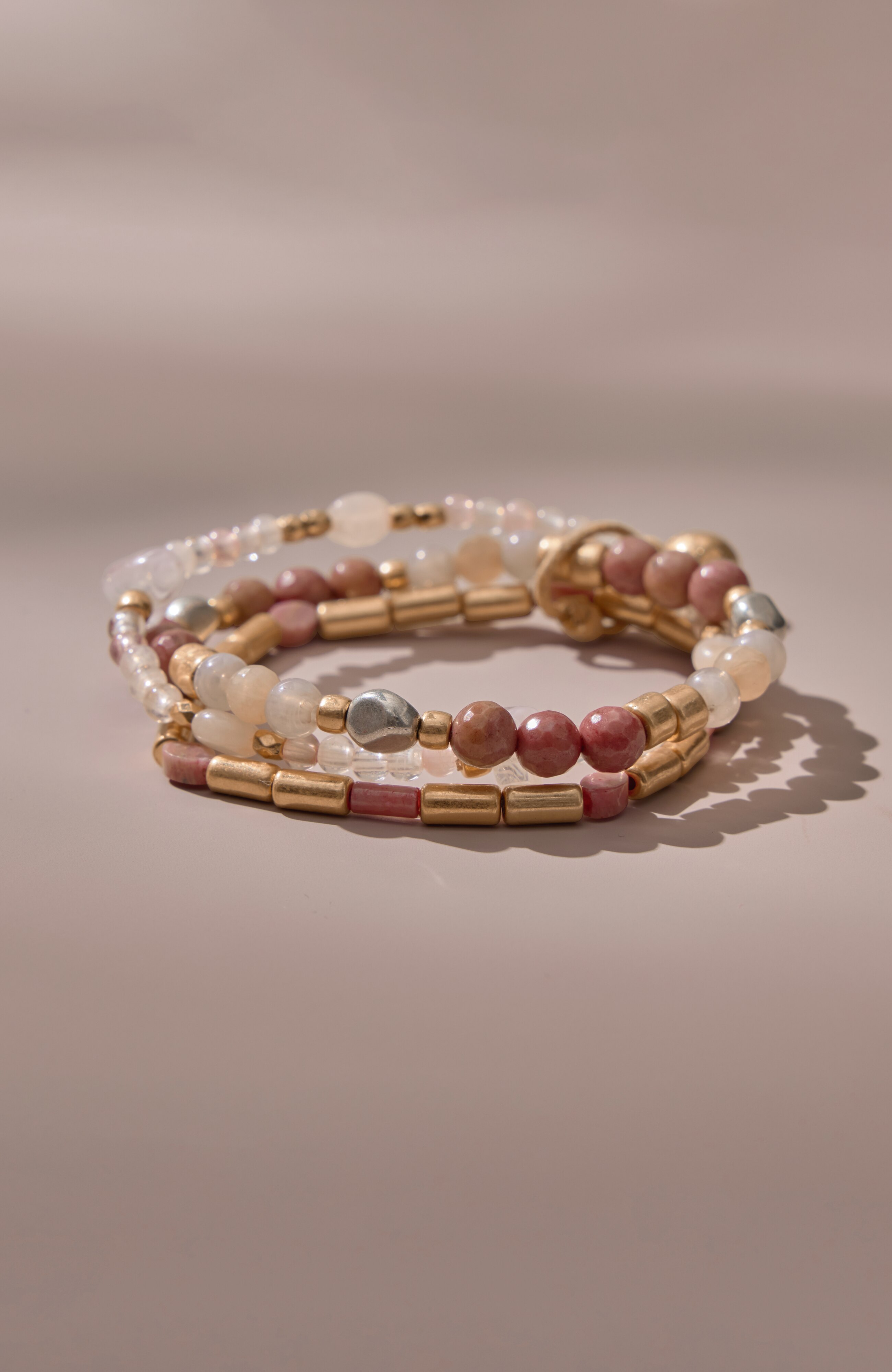 mixed-beads stretch bracelet