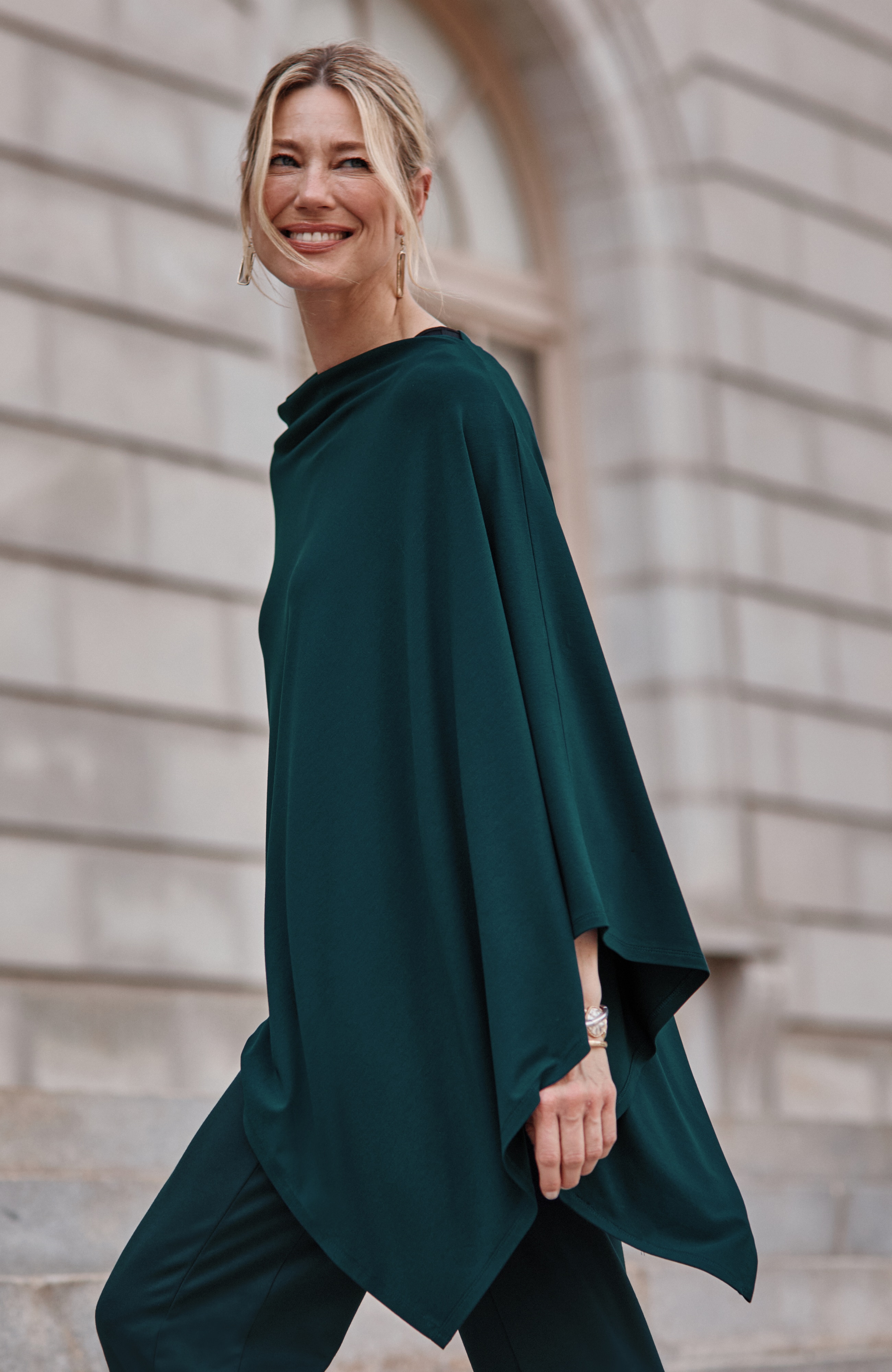 Wearever Asymmetric Poncho | JJill