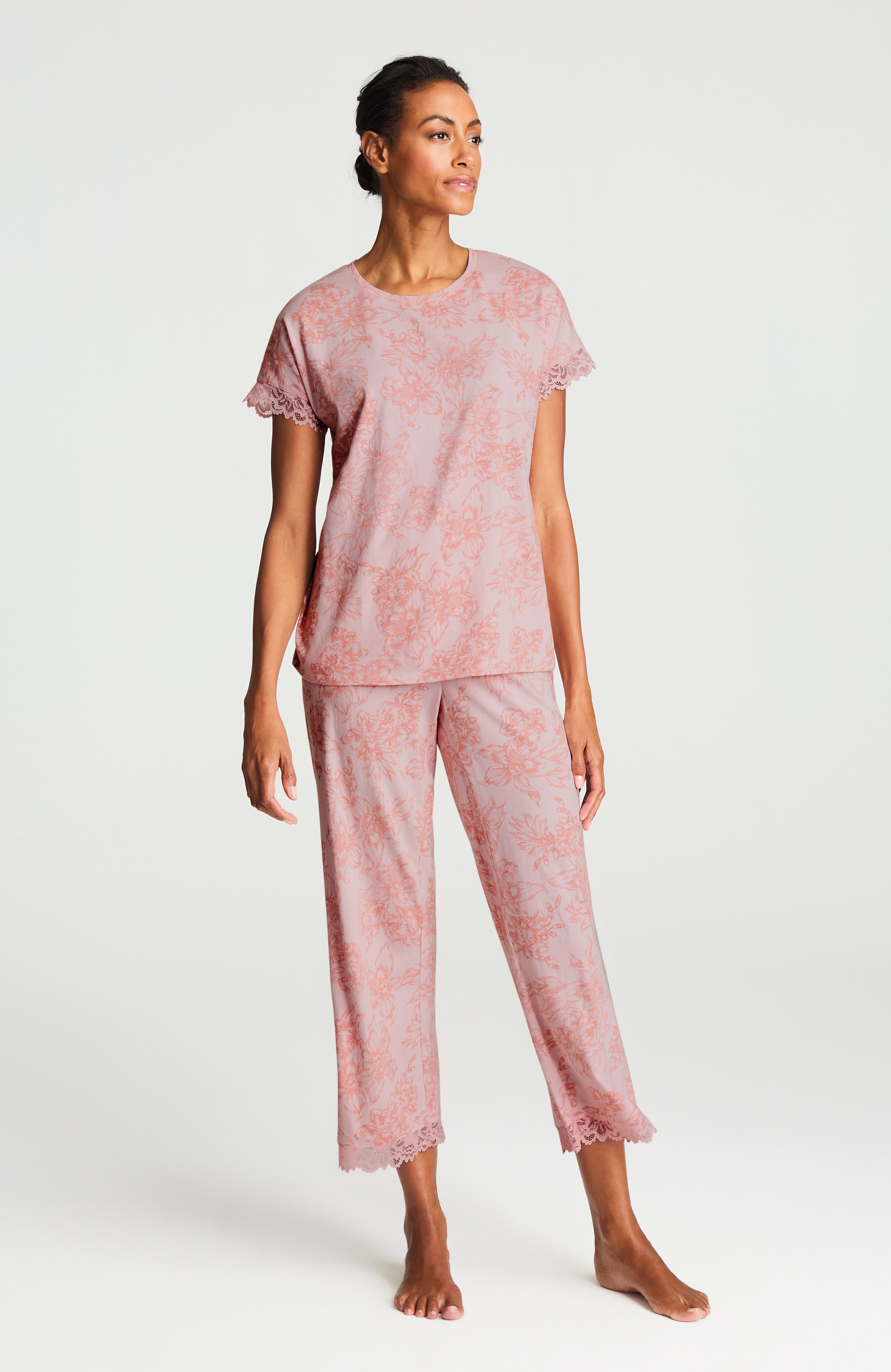 sleep ultrasoft lace-trimmed tee