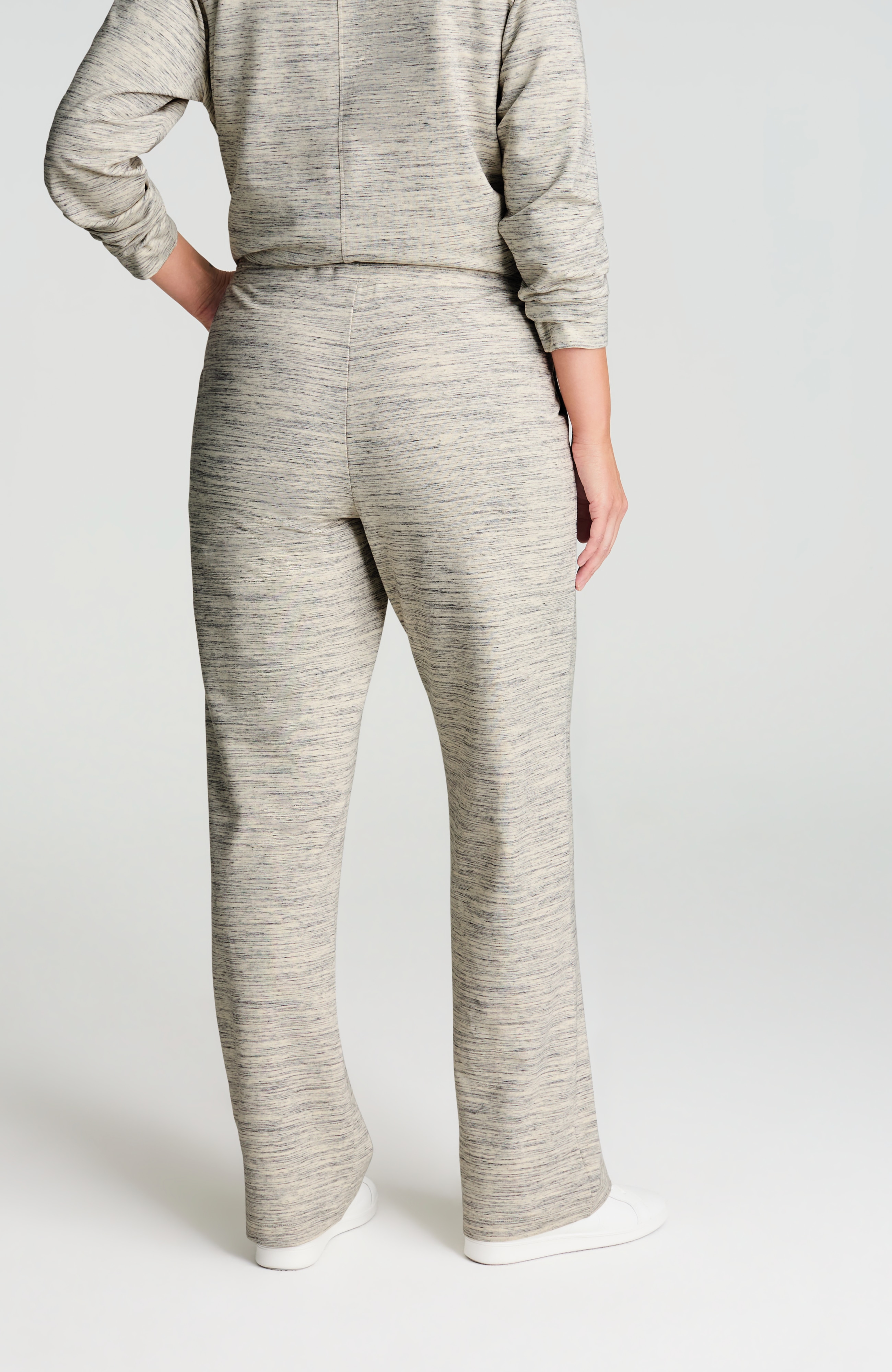 fit heathered straight-leg pants