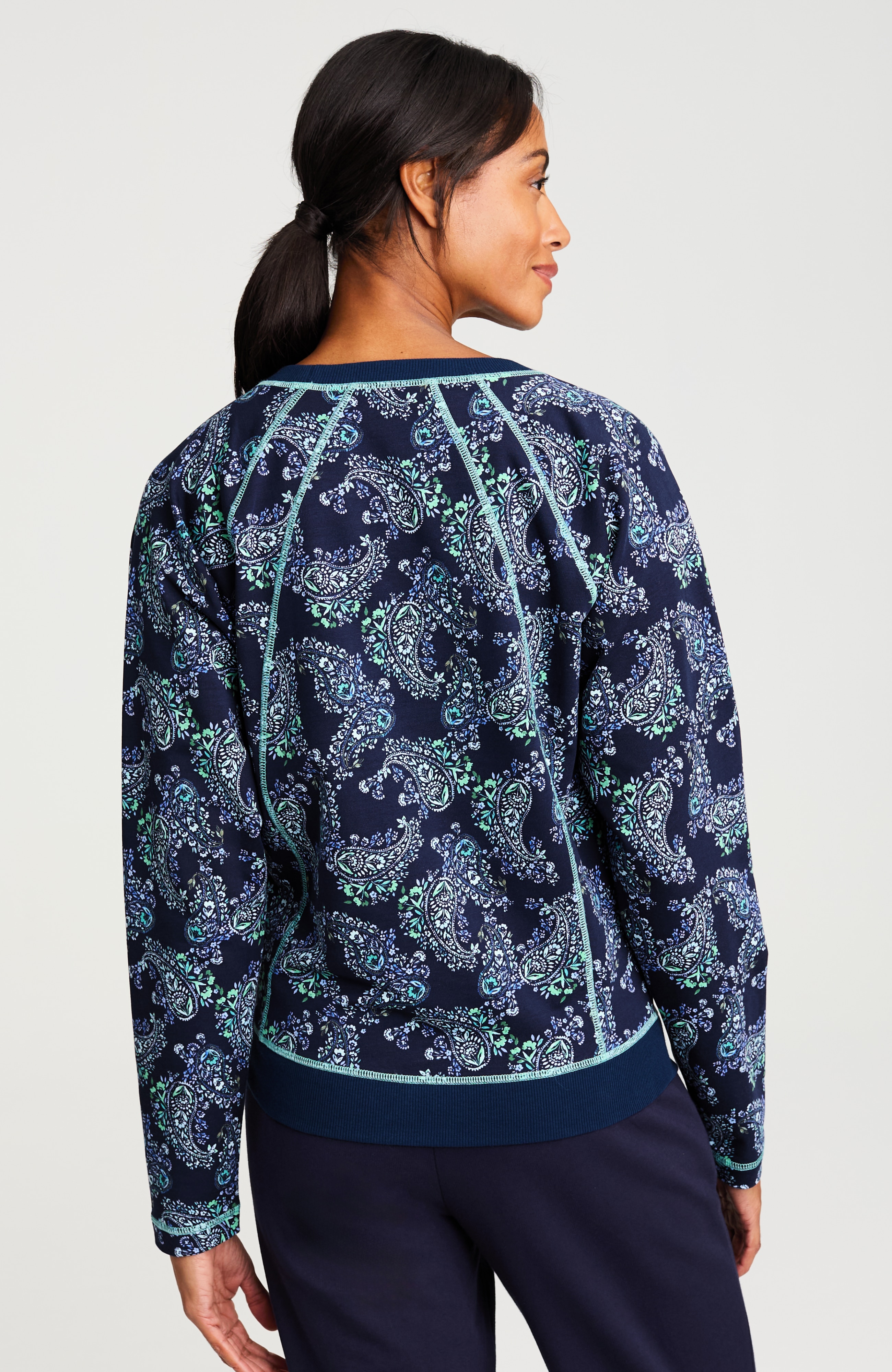 fit tonal-stitch pullover