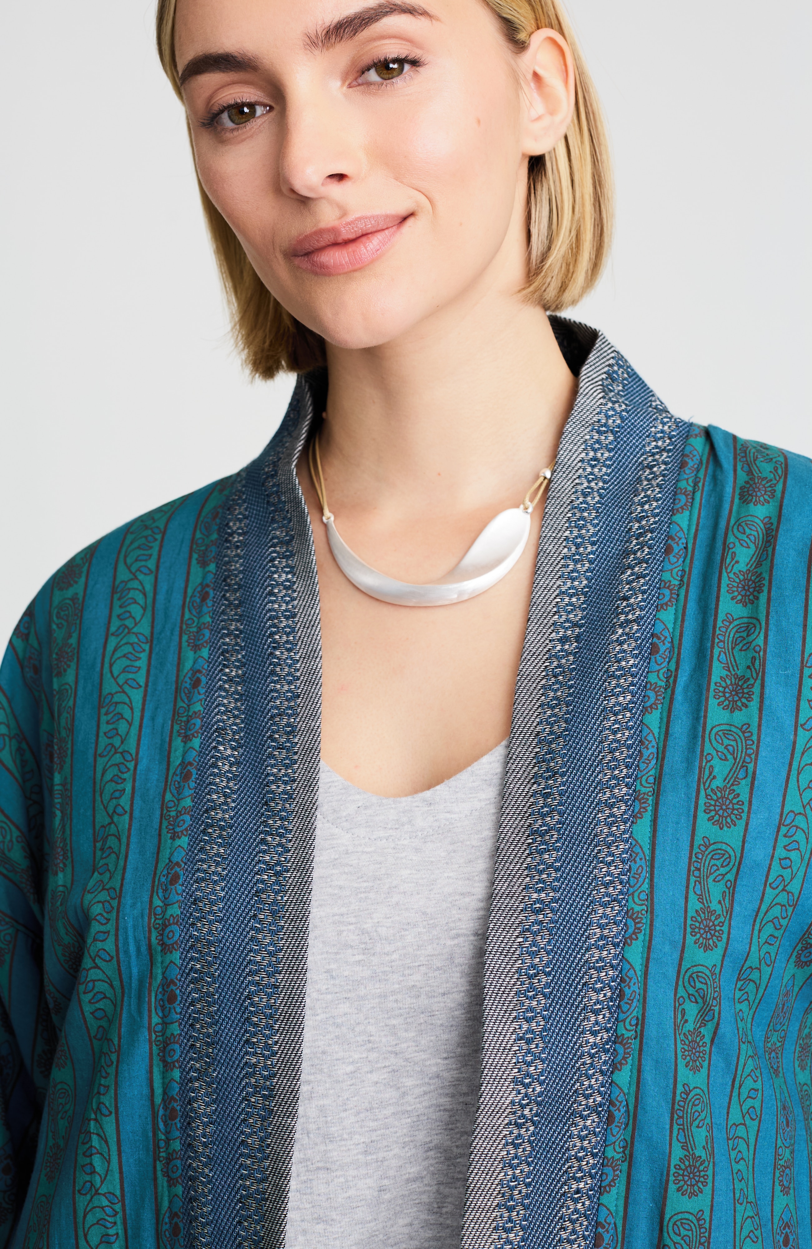 reversible embroidered soft jacket