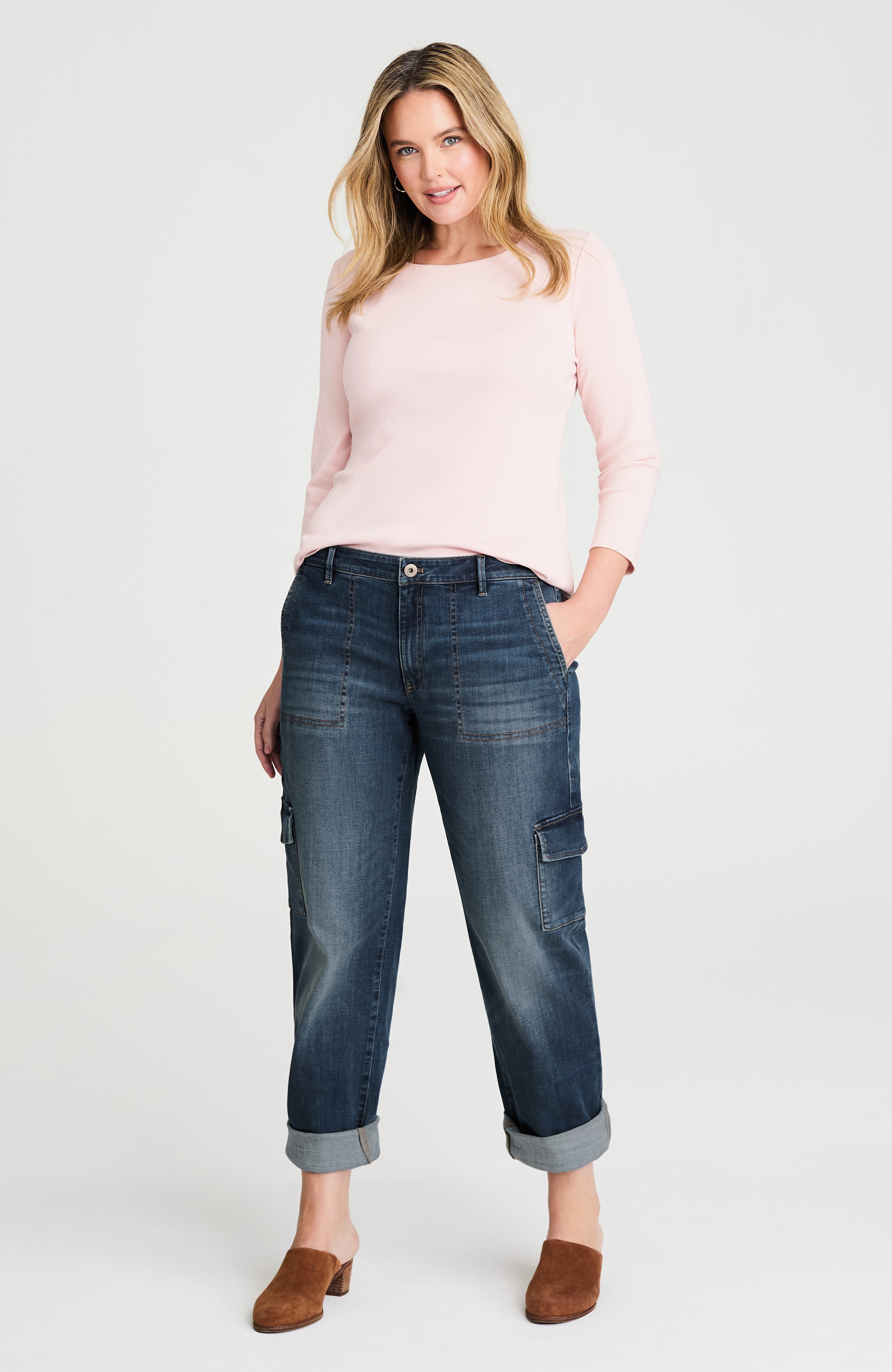 relaxed straight-leg cargo jeans