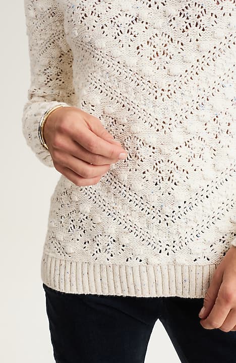 Wavy-Stripes Textured Sweater