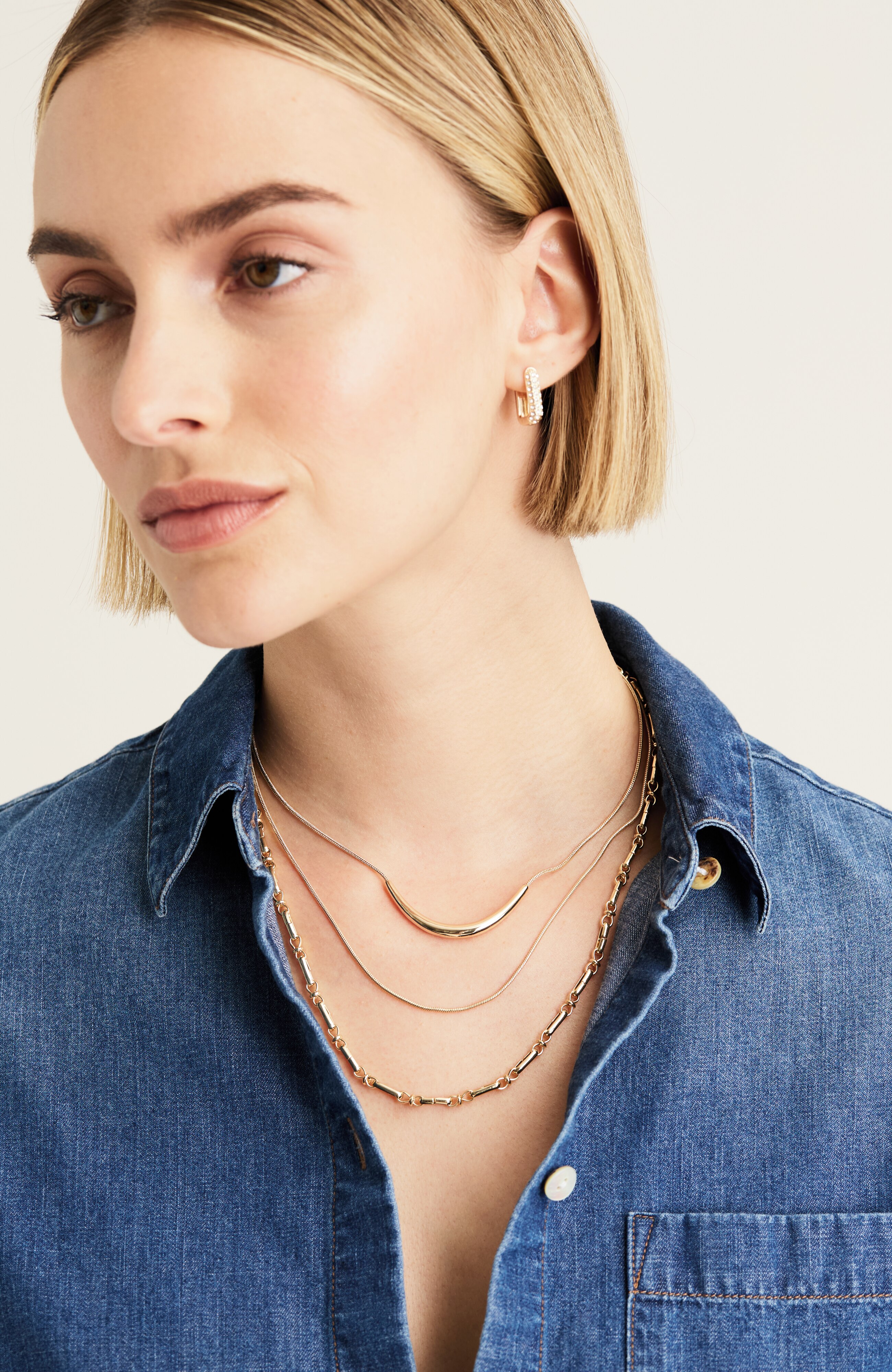 demi-fine bar necklace