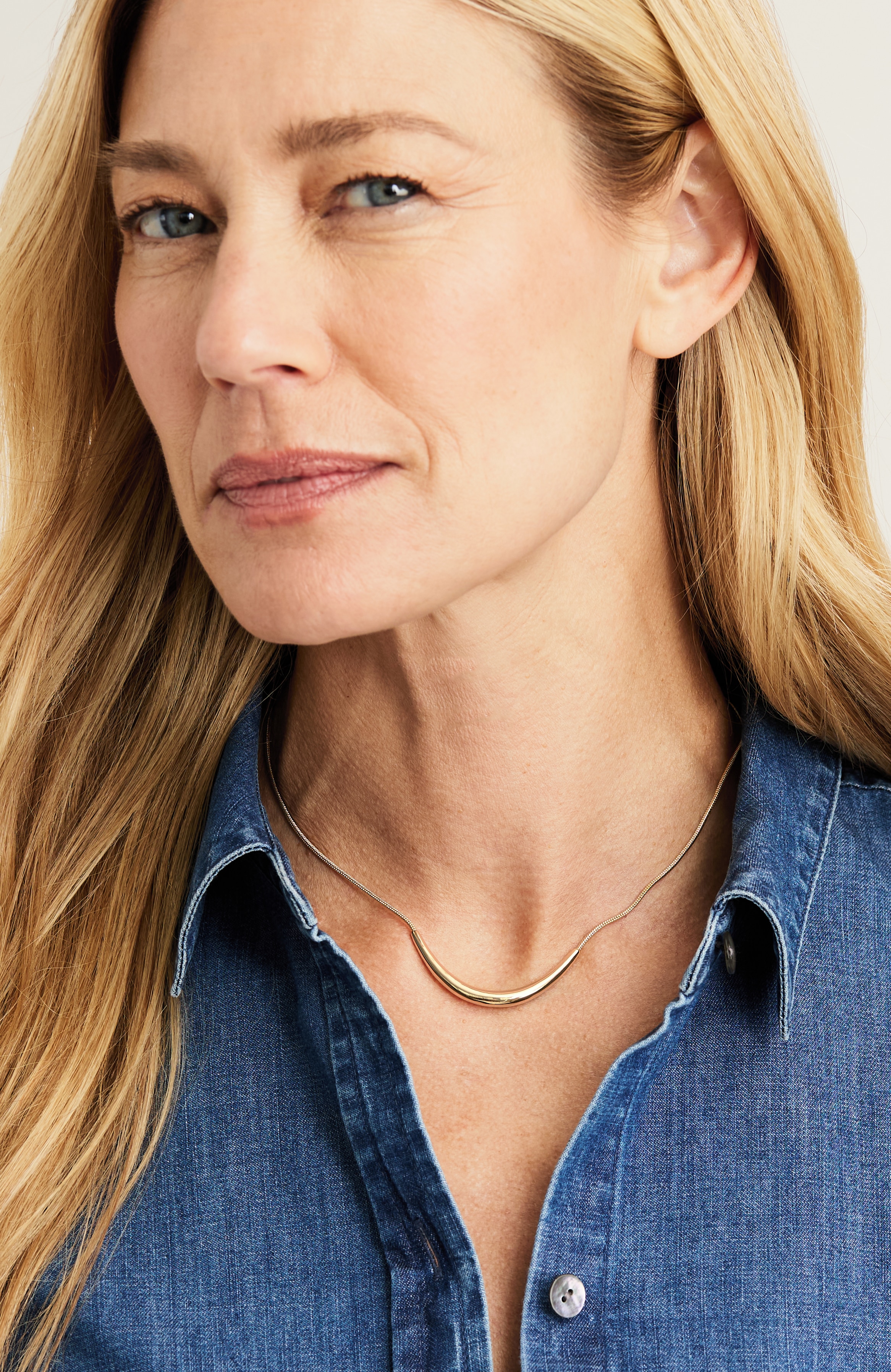 demi-fine bar necklace