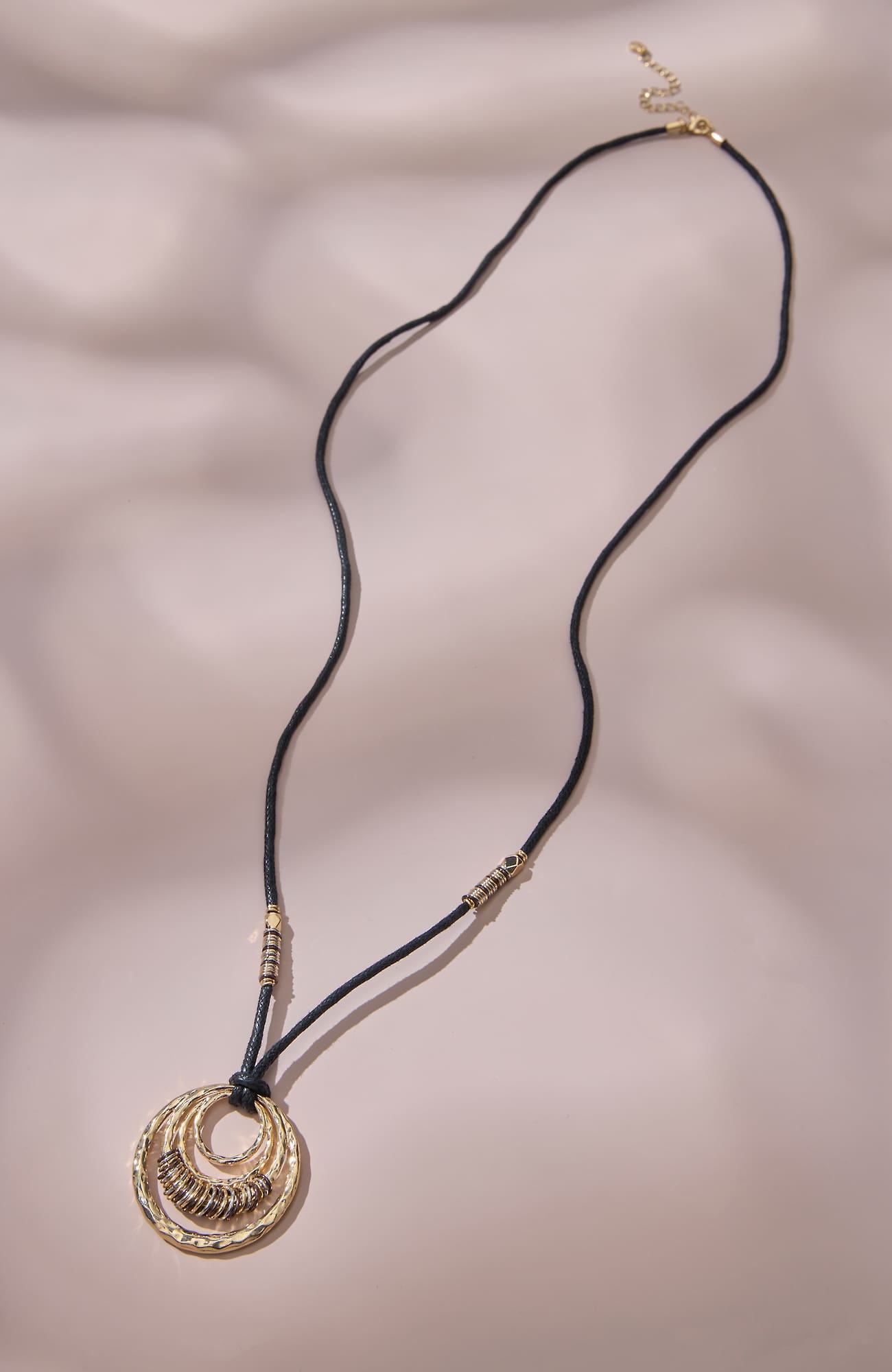 Jjill J.jill Multi-metal Circle Pendant Necklace In Gold