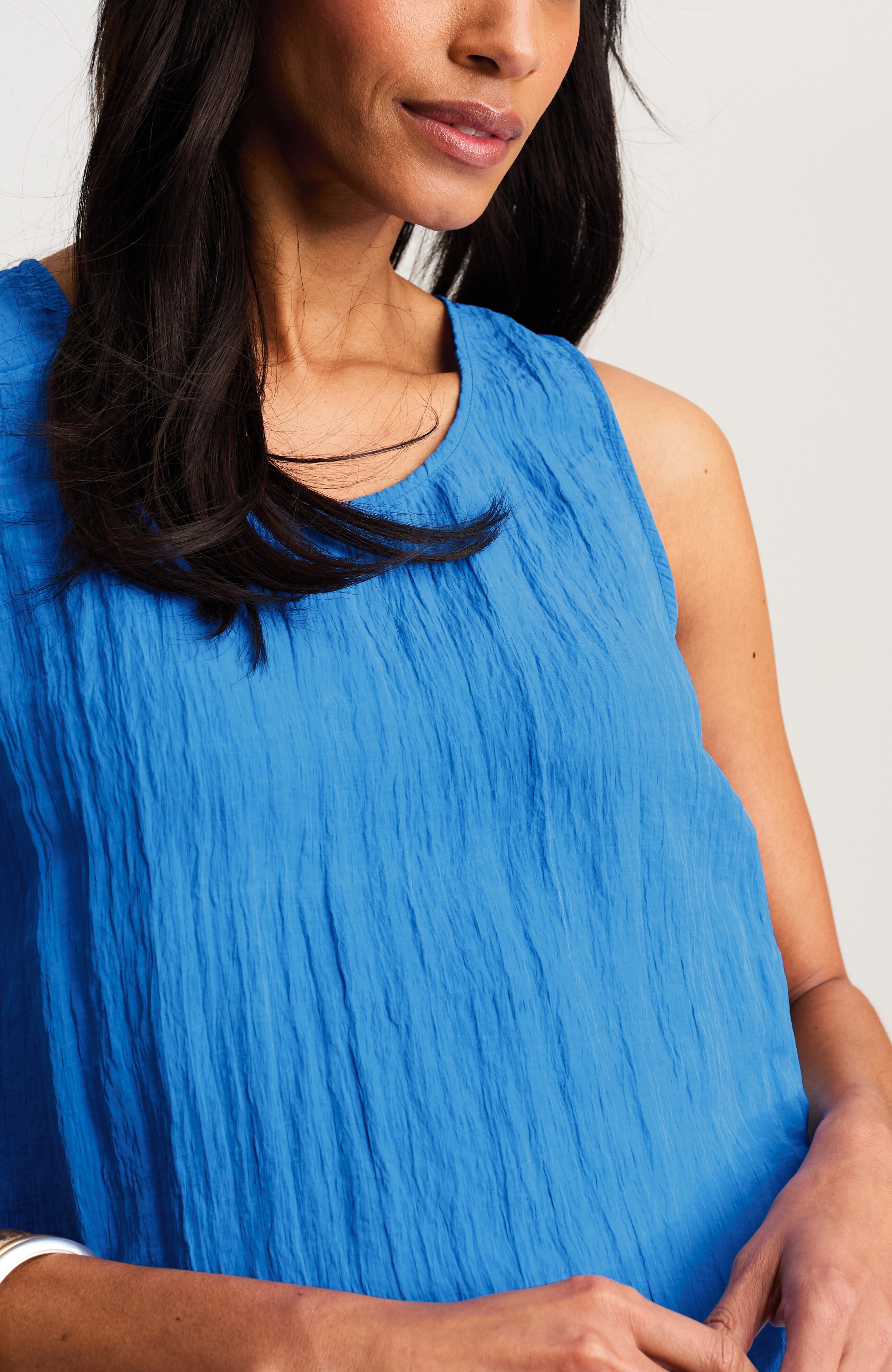 wearever crinkled scoop-neck top