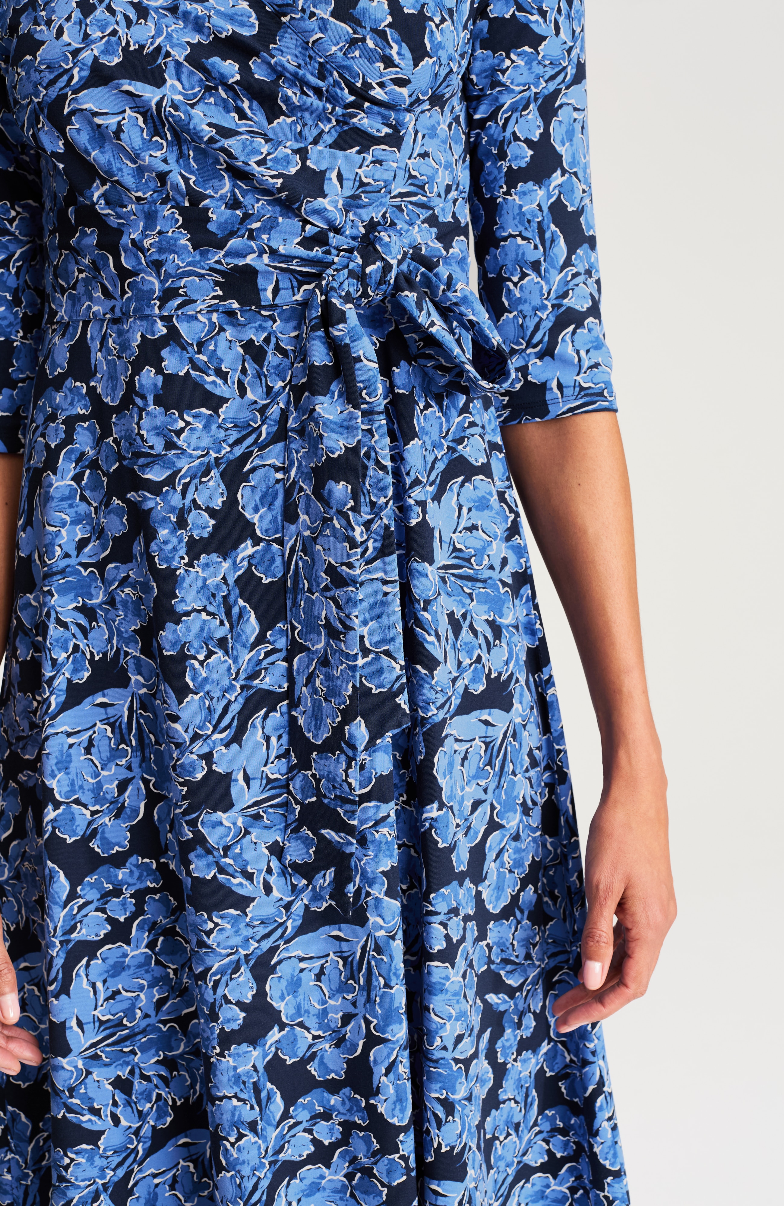 WE WRAP-STYLE V-NECK DRESS | JJill