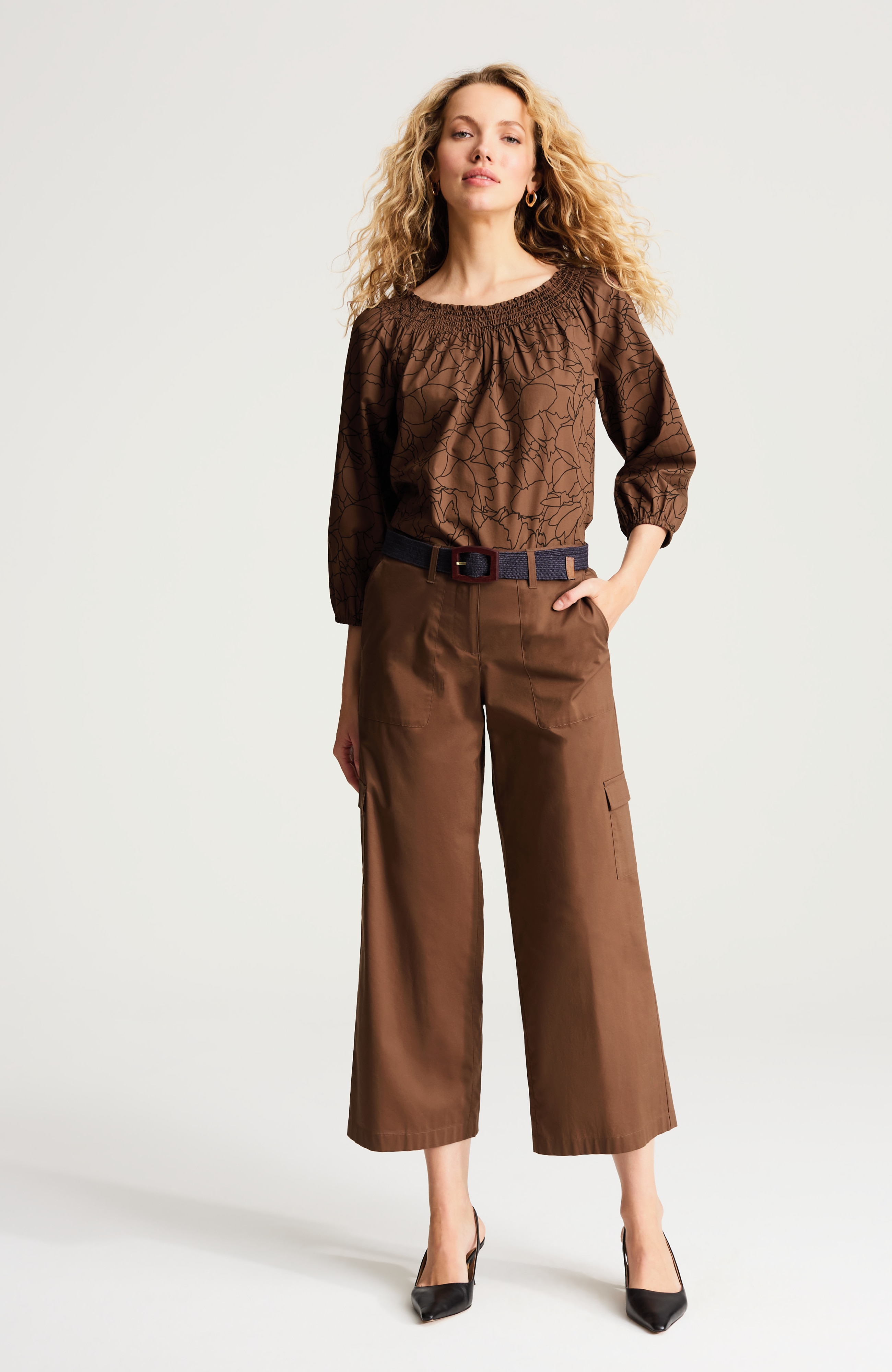 convertible-shoulder top