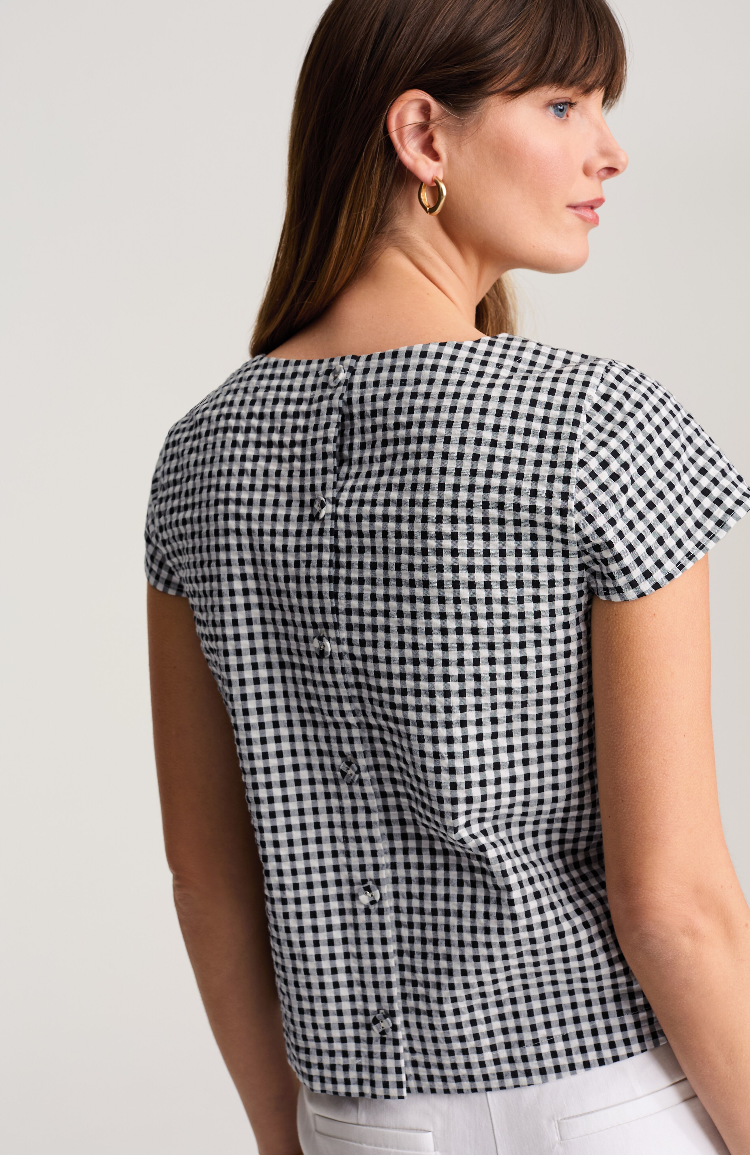button-back top