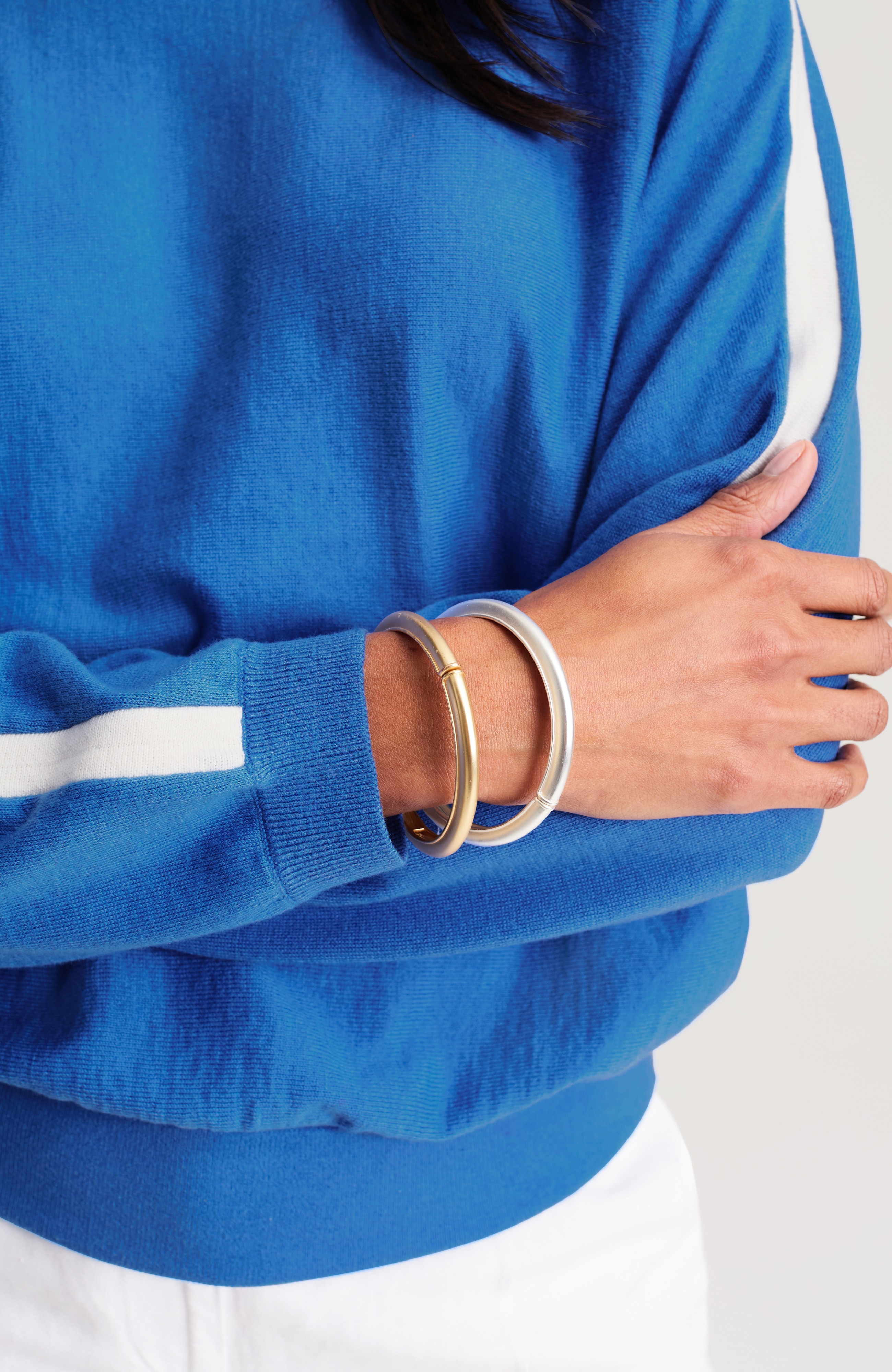 wearever contrast-seam dolman-sleeve pullover