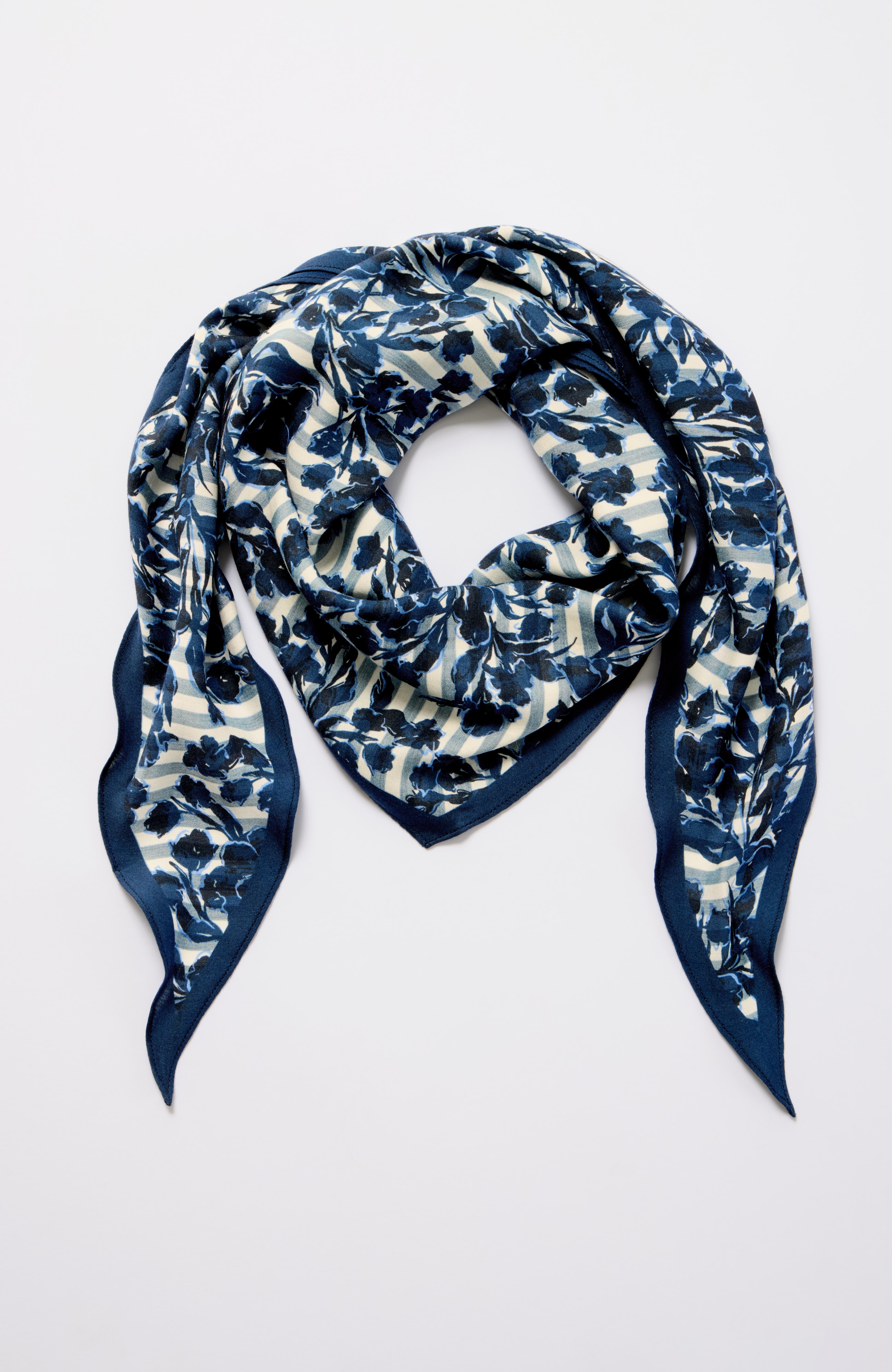 mixed-print diamond scarf
