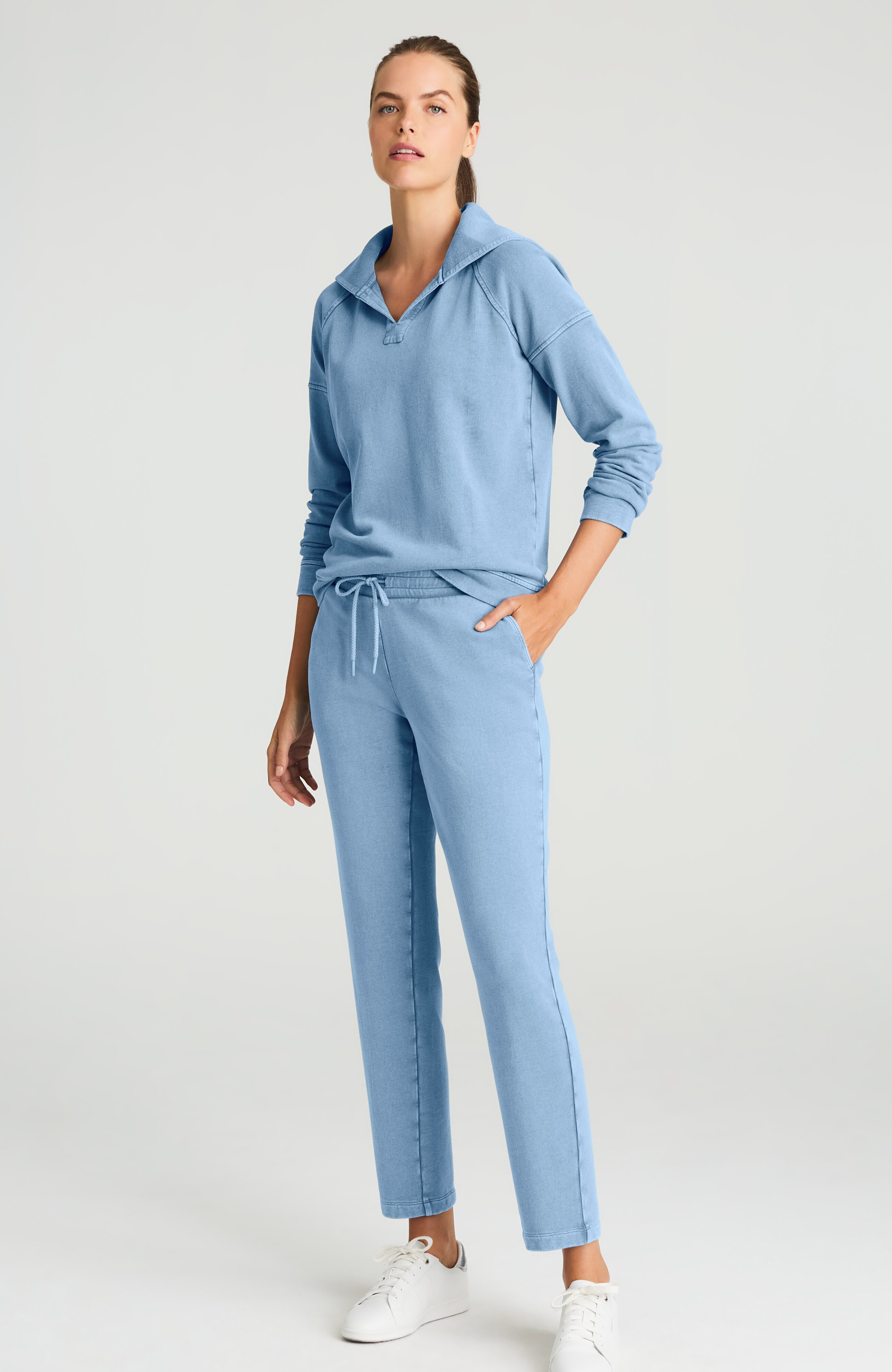 fit garment-dyed pullover