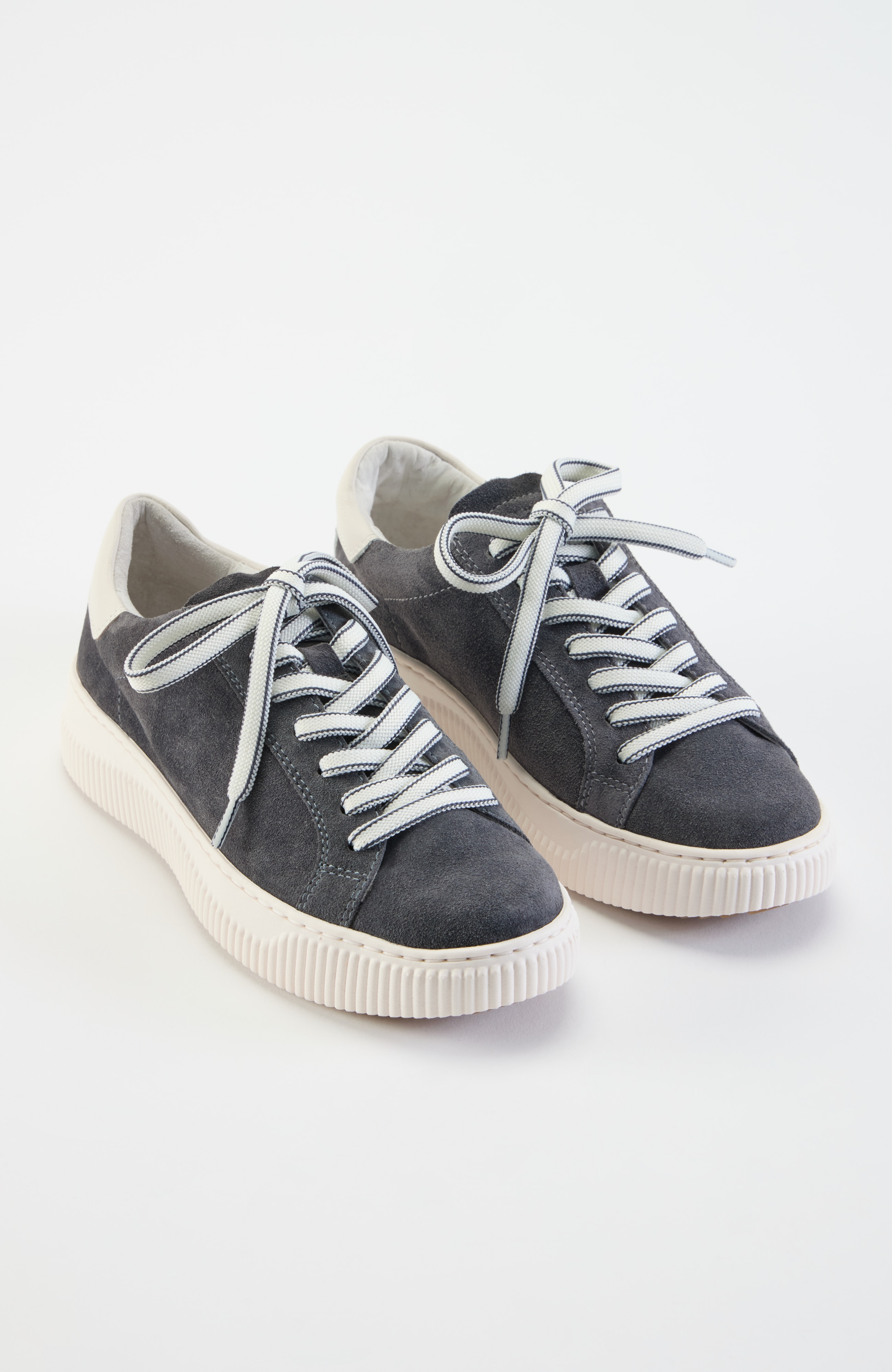 SOFFT FRAZIER II SNEAKERS | JJill