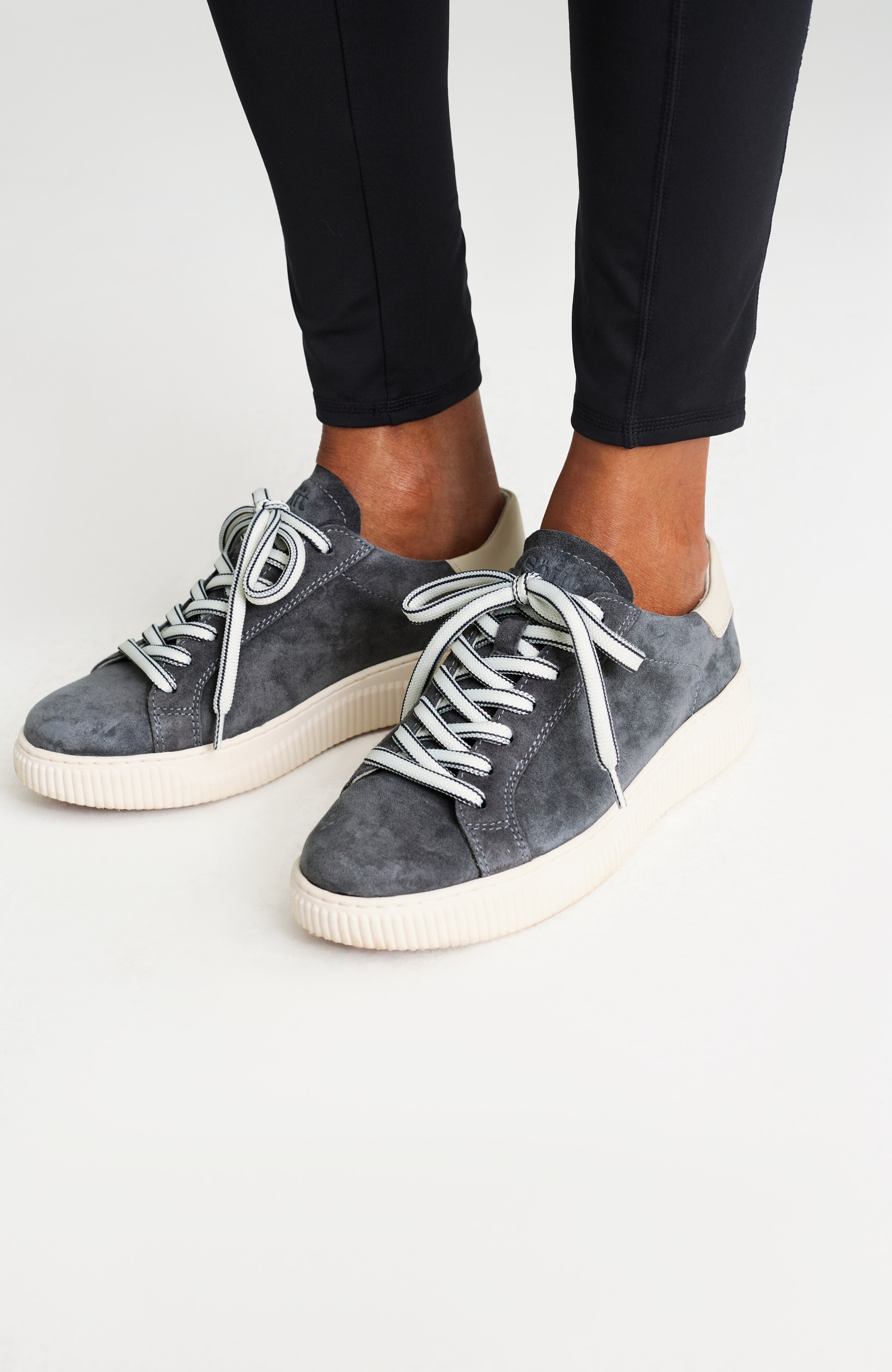 SOFFT FRAZIER II SNEAKERS | JJill