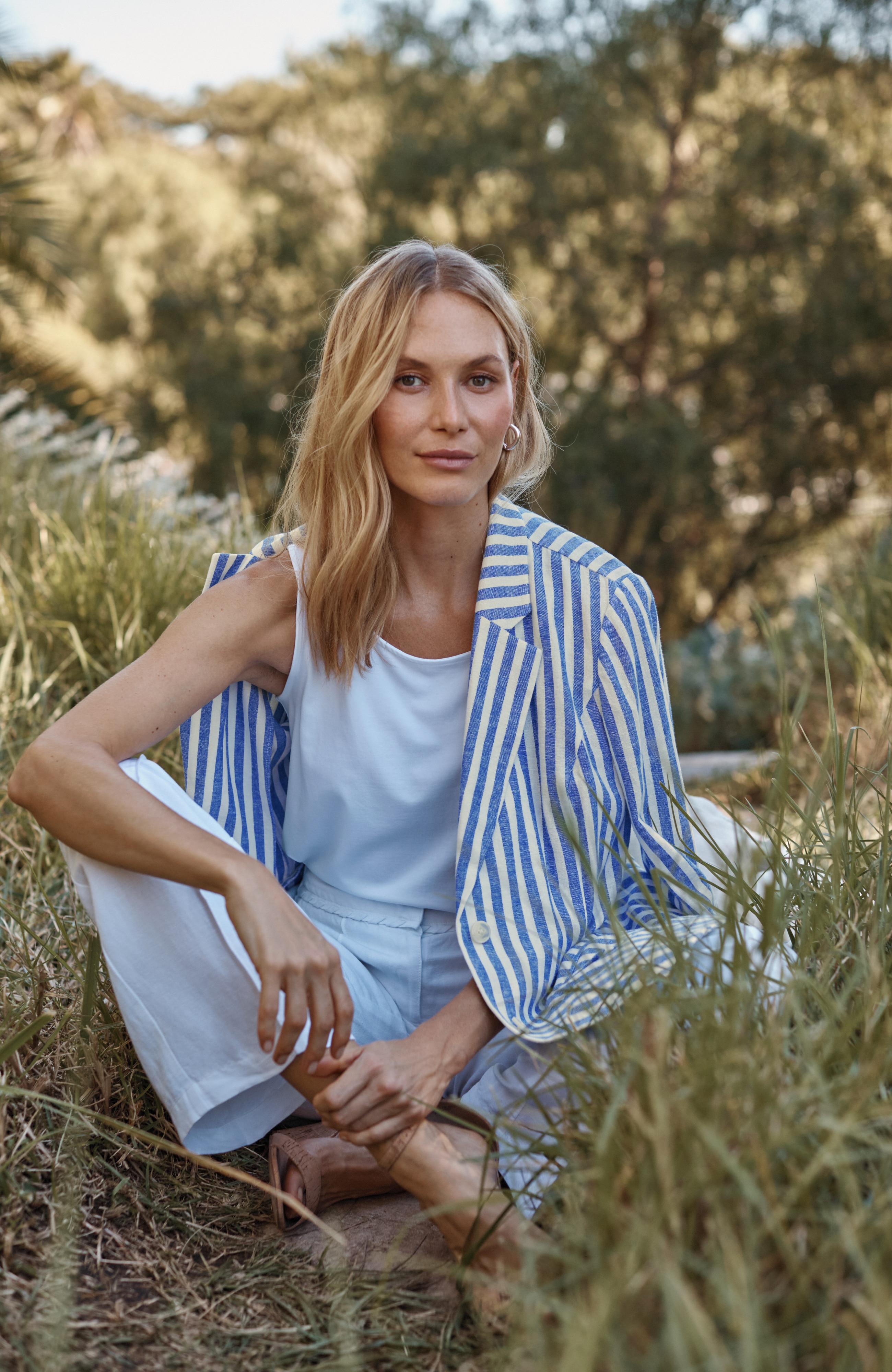 linen-blend striped blazer