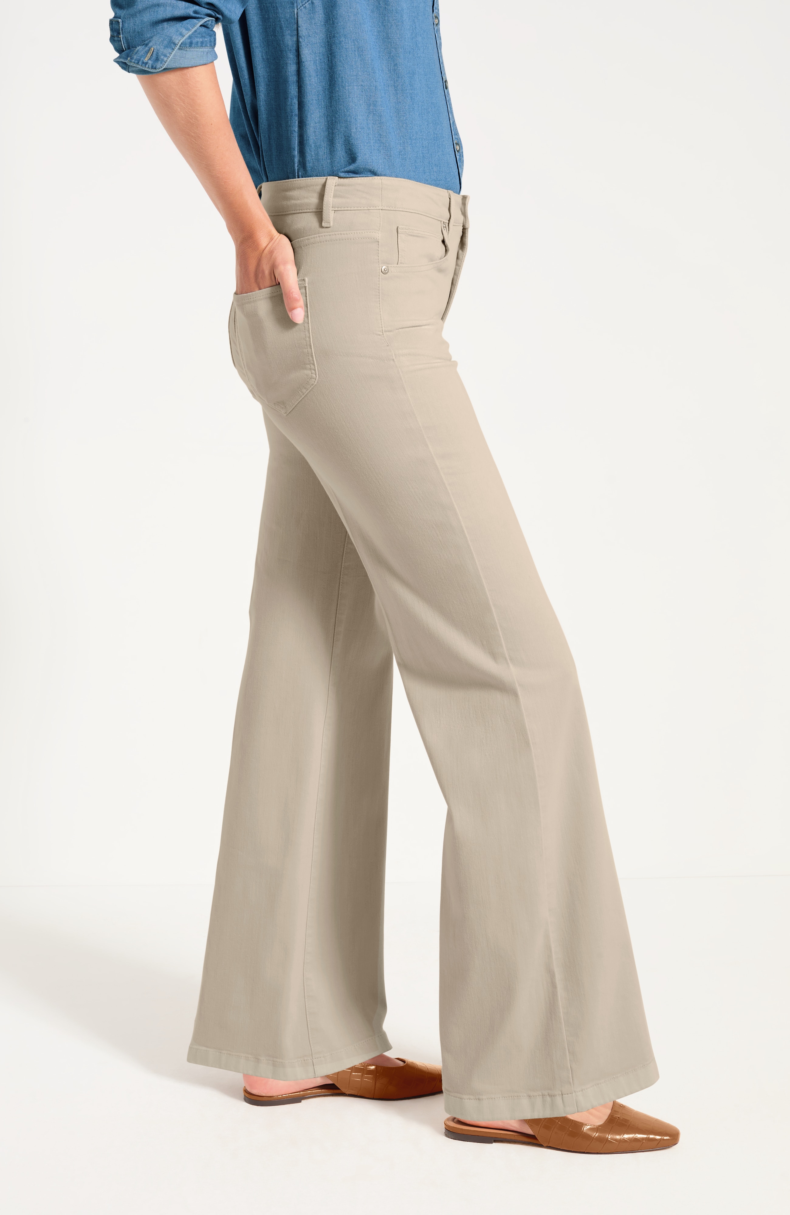 Modern Fit Flare Jean