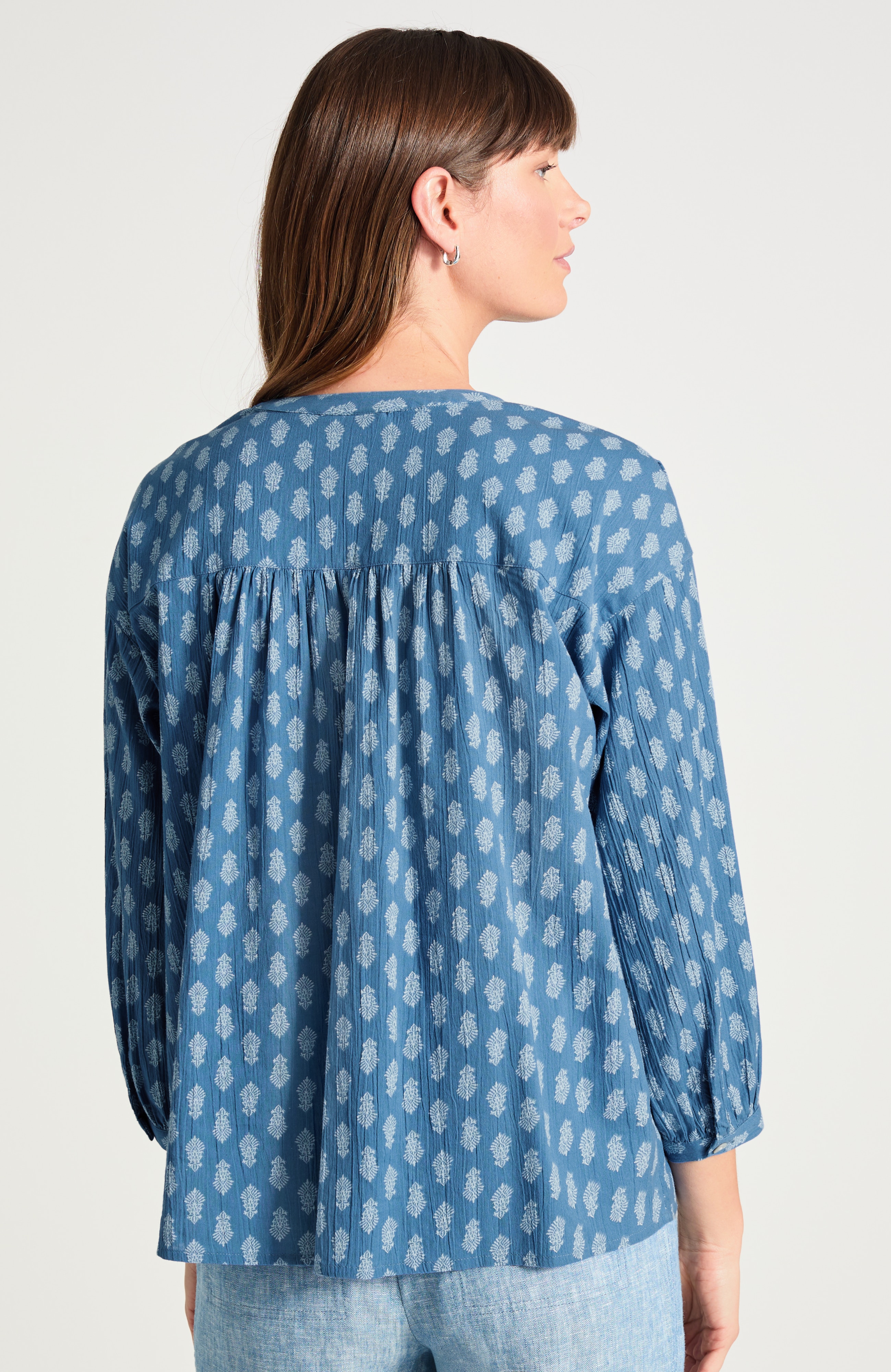 pure jill crinkled button-front top