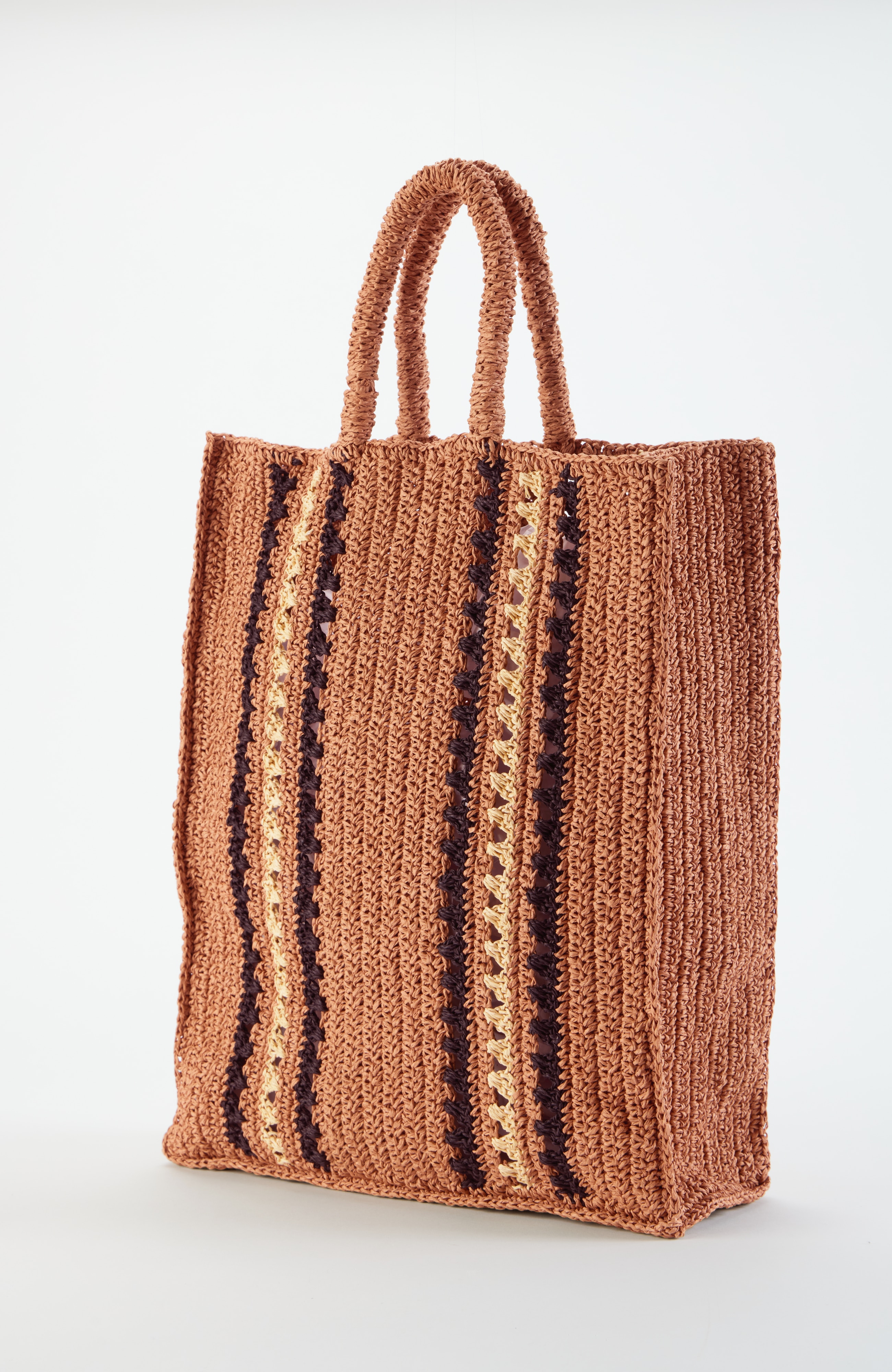 graphic woven tote