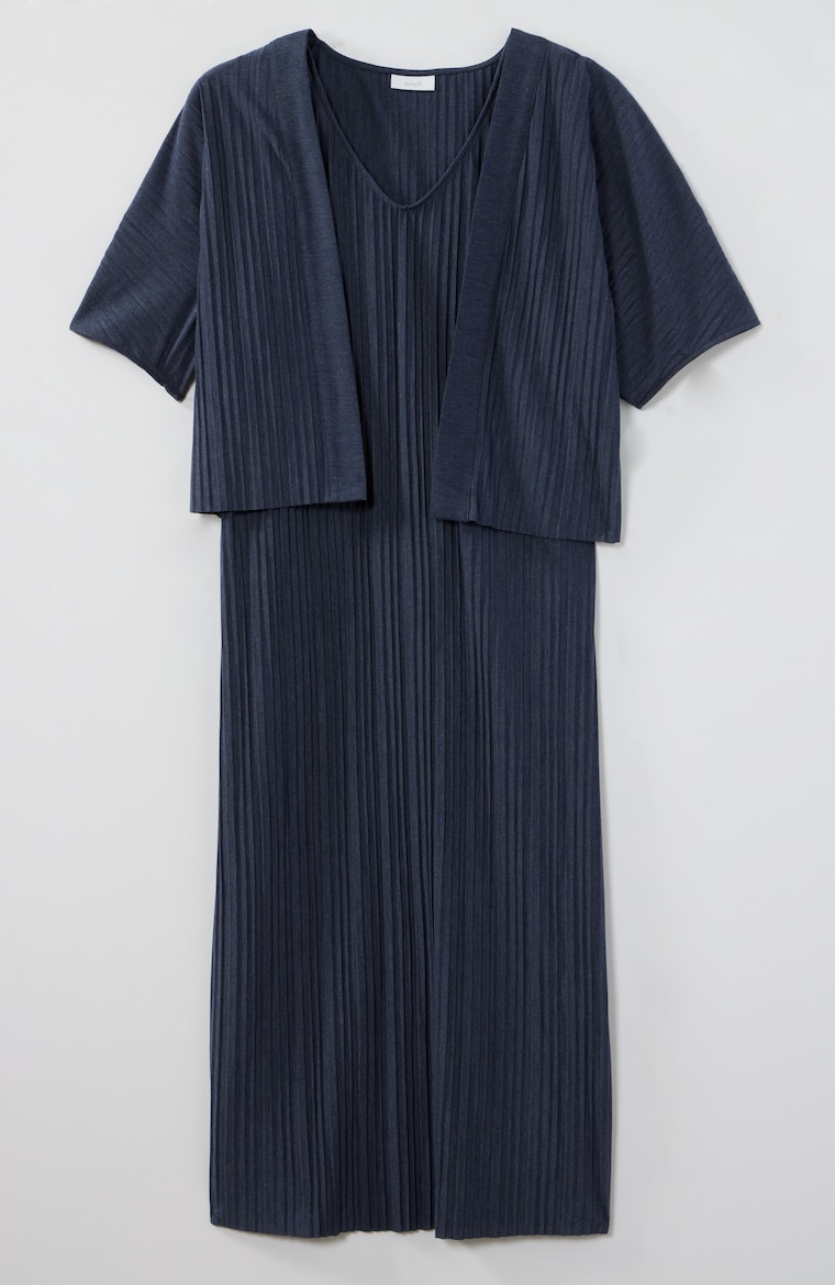 white dress rehearsal dinner ZAPAKA Women Long Holiday A Line Halter Chiffon Graduation Dress, Dusty Rose / UK14 This also makes a Chest size:S Barry. Wang Silver Satin Morilee "Delia" Long Sleeve High Neck Lace Bridal Gown