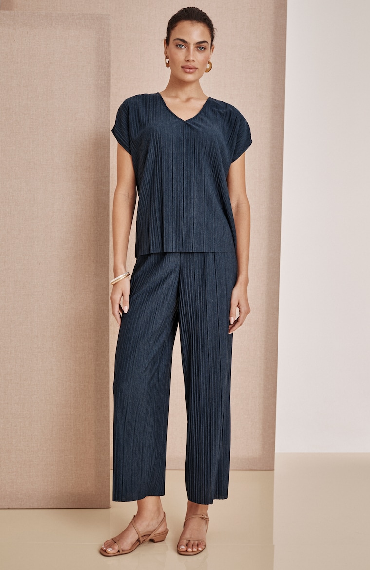 Primary view of the pure jill pleated wide-leg crops