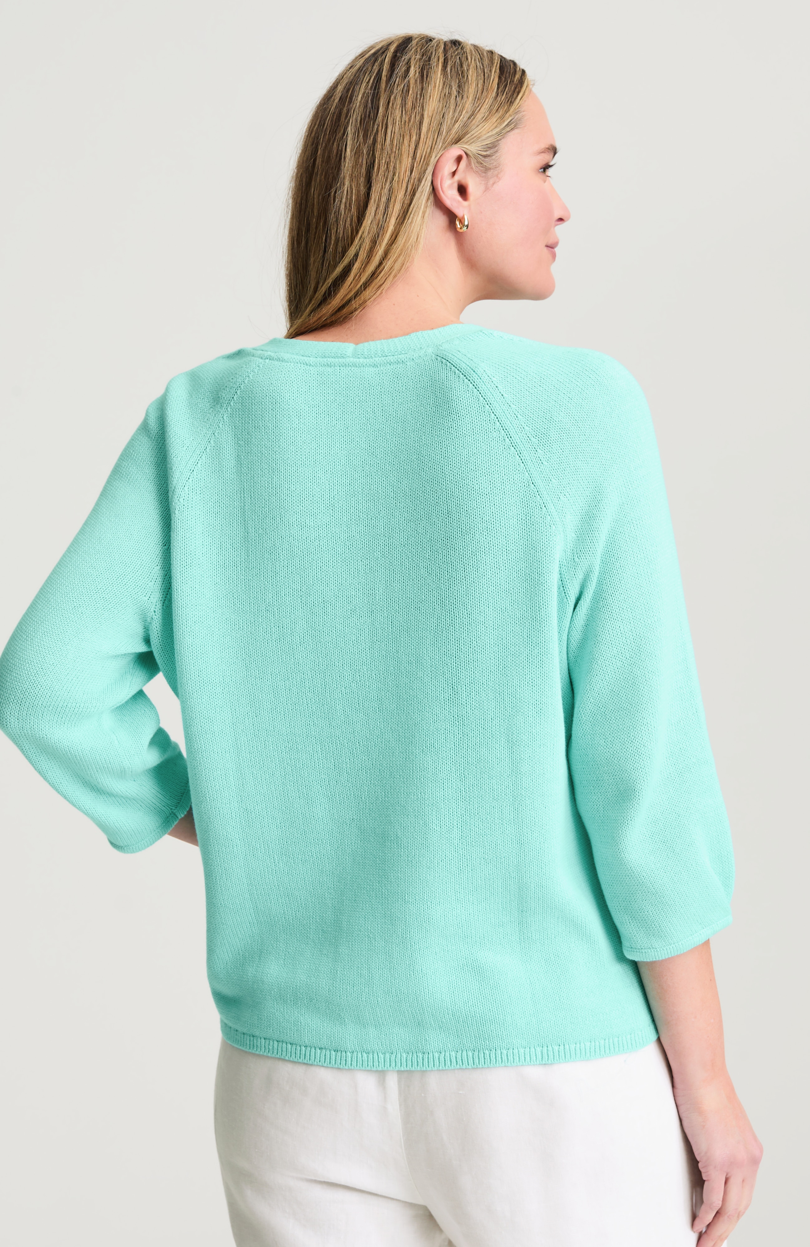 lightweight raglan-sleeve sweater